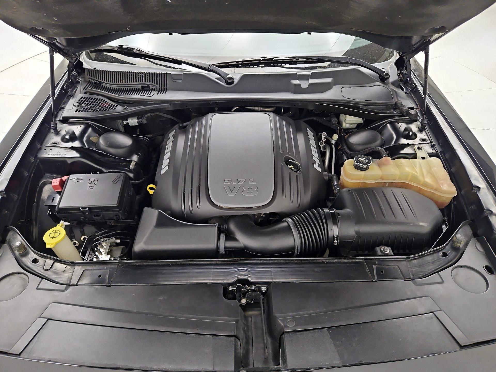 Thumbnail: 2015 Dodge Challenger - 18