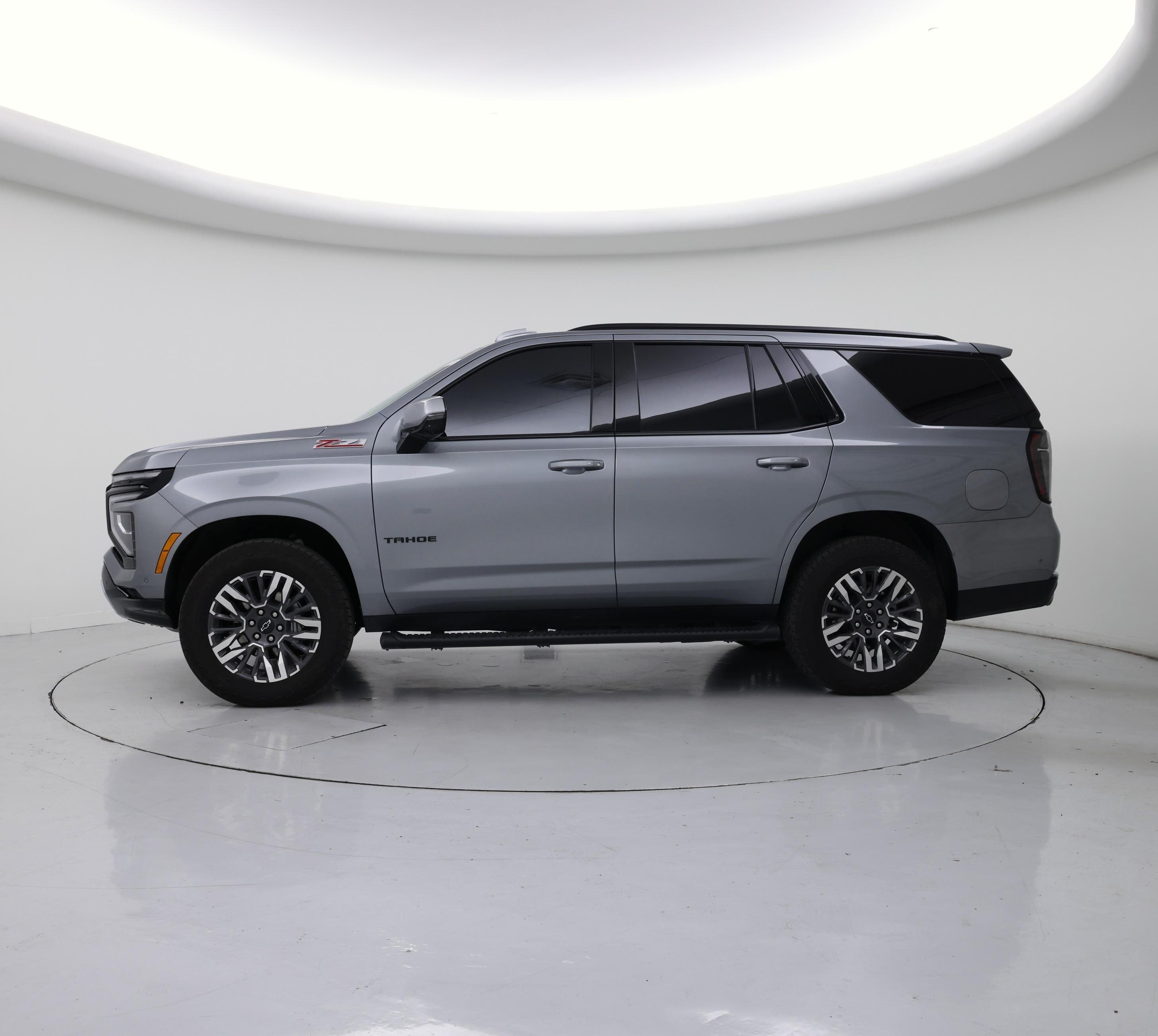 Thumbnail: 2026 Chevrolet Tahoe - 3