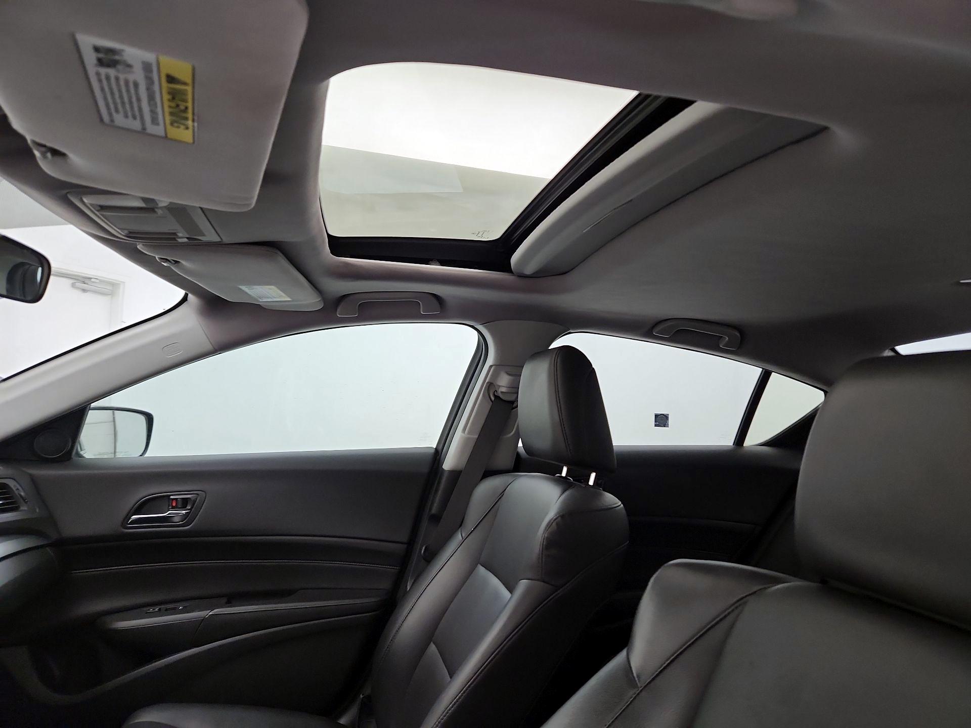 Thumbnail: 2017 Acura ILX - 19