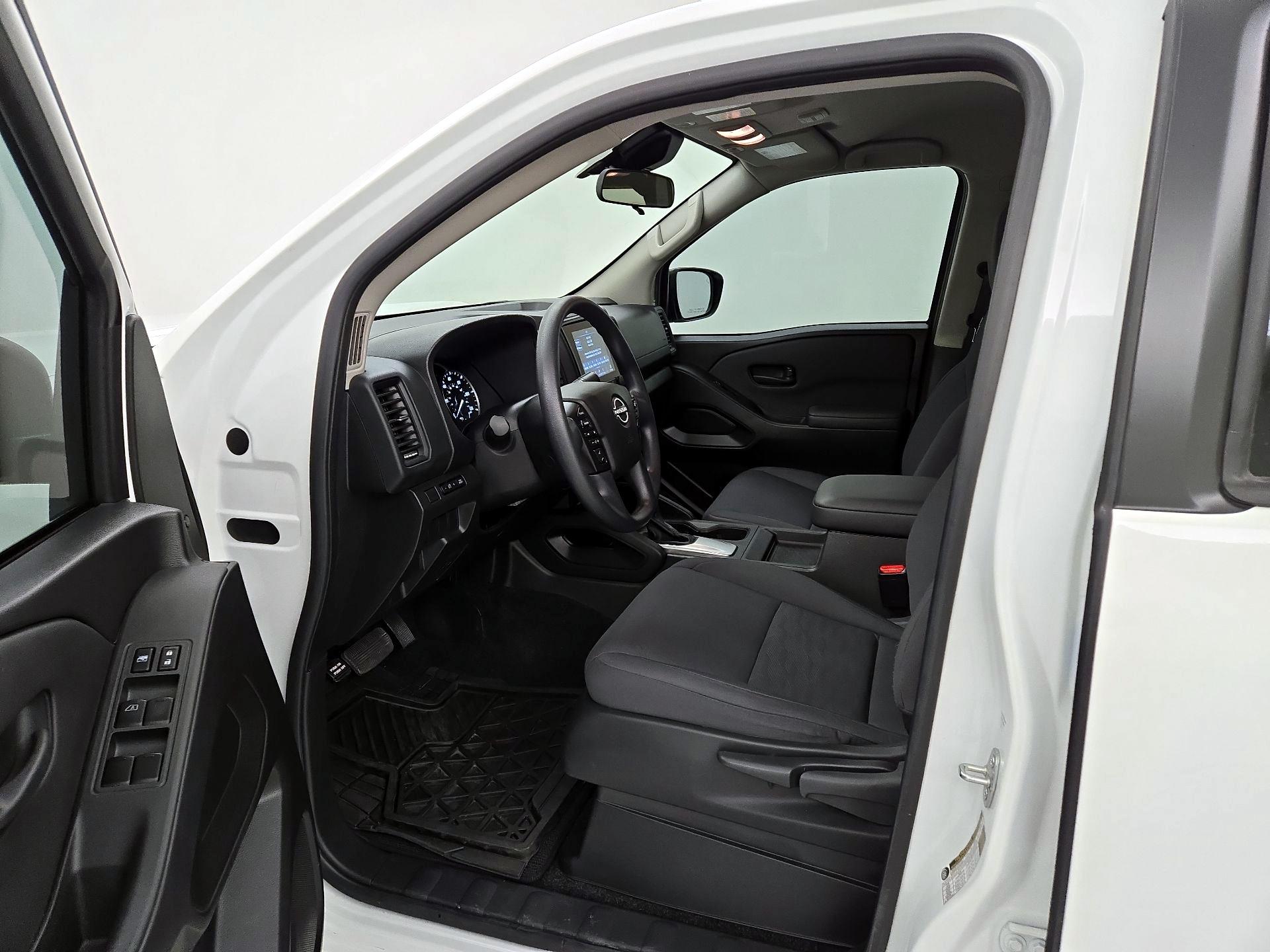 Thumbnail: 2024 Nissan Frontier - 11