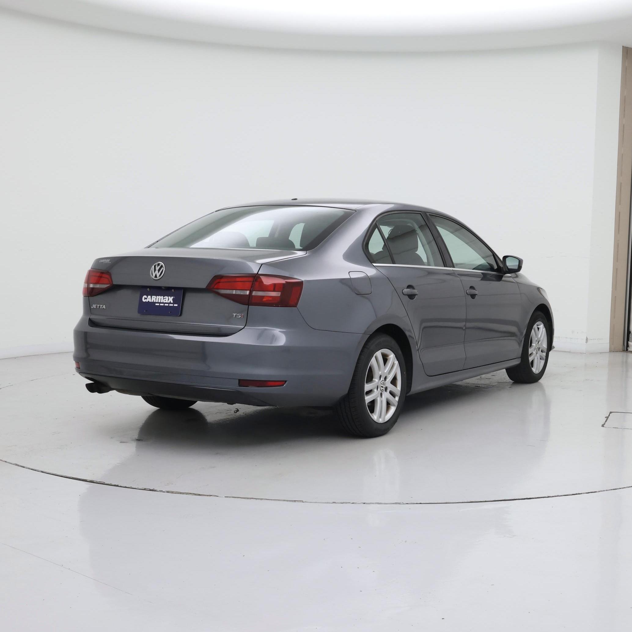 Thumbnail: 2017 Volkswagen Jetta - 8