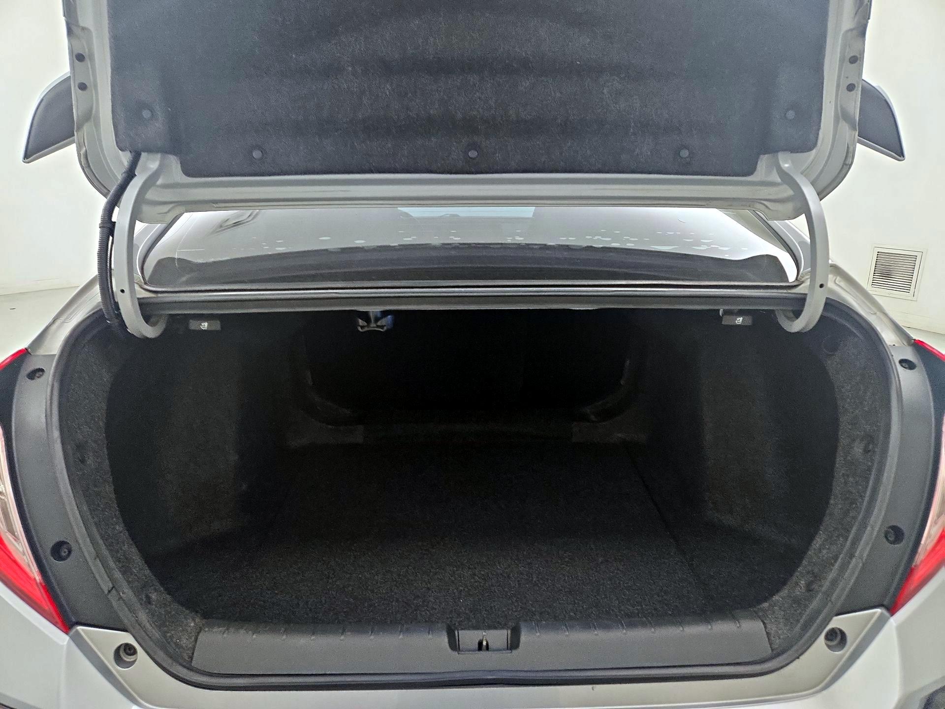 Thumbnail: 2020 Honda Civic - 20