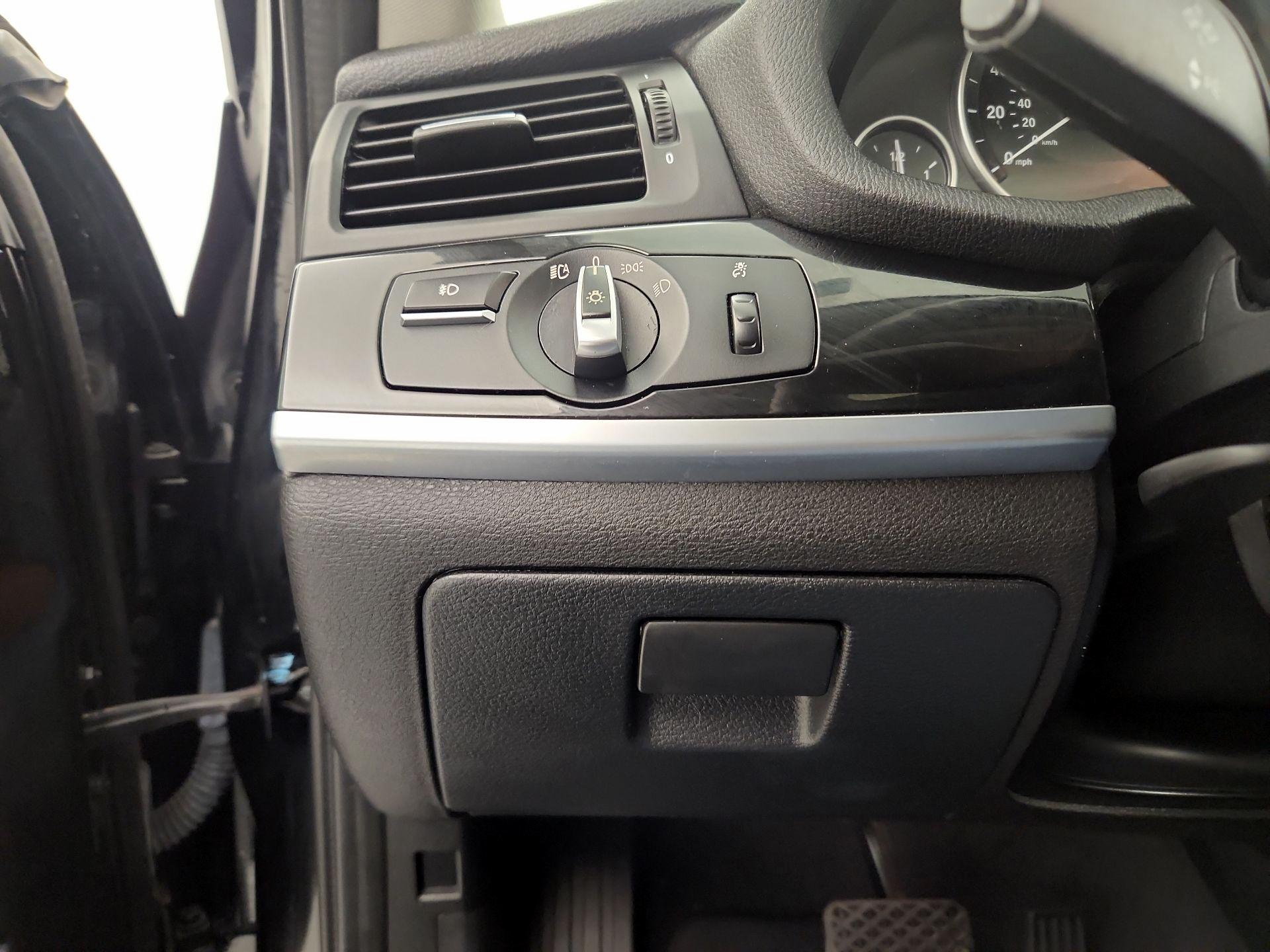 Thumbnail: 2015 BMW X3 - 13