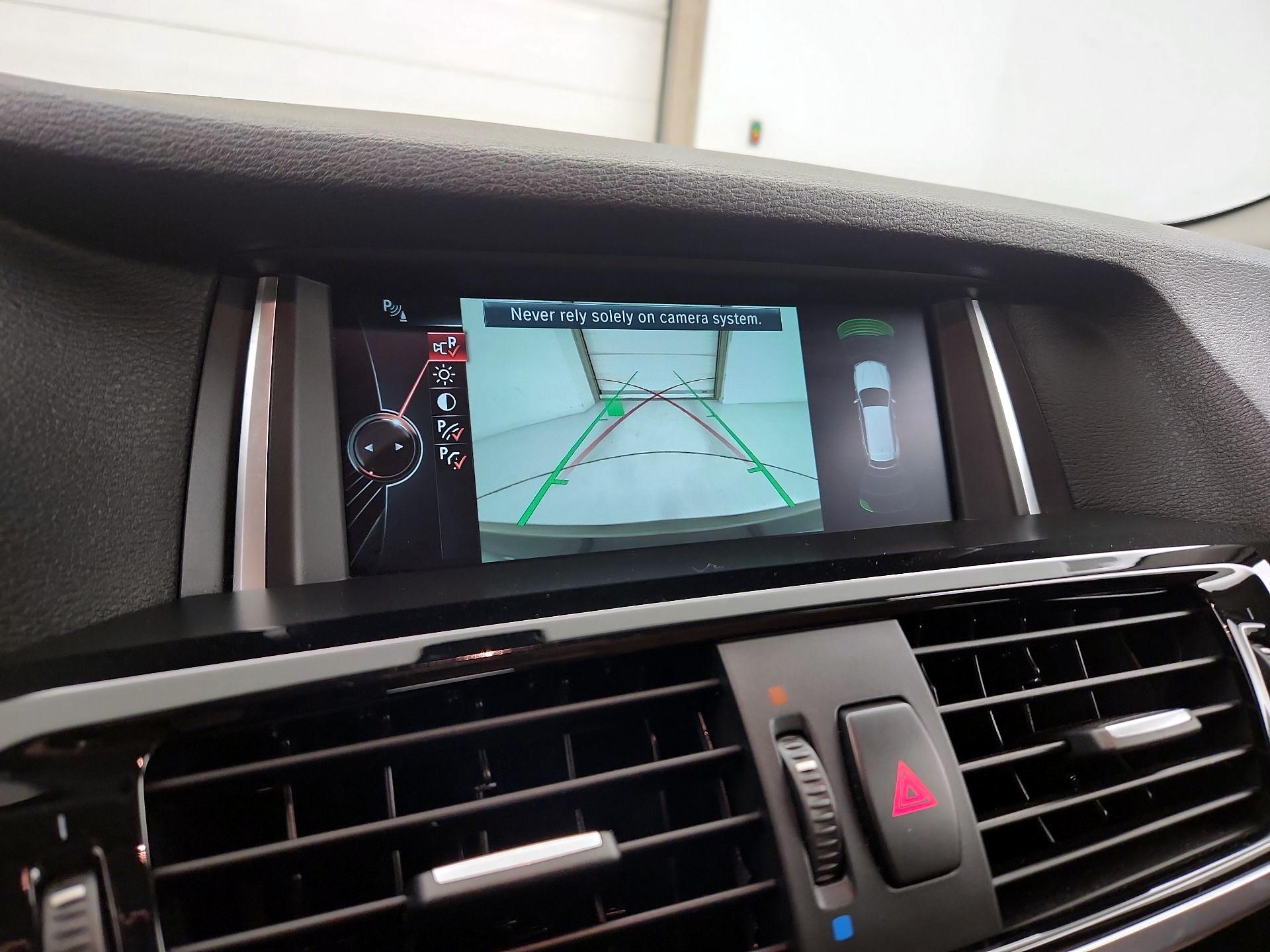 Thumbnail: 2015 BMW X3 - 15