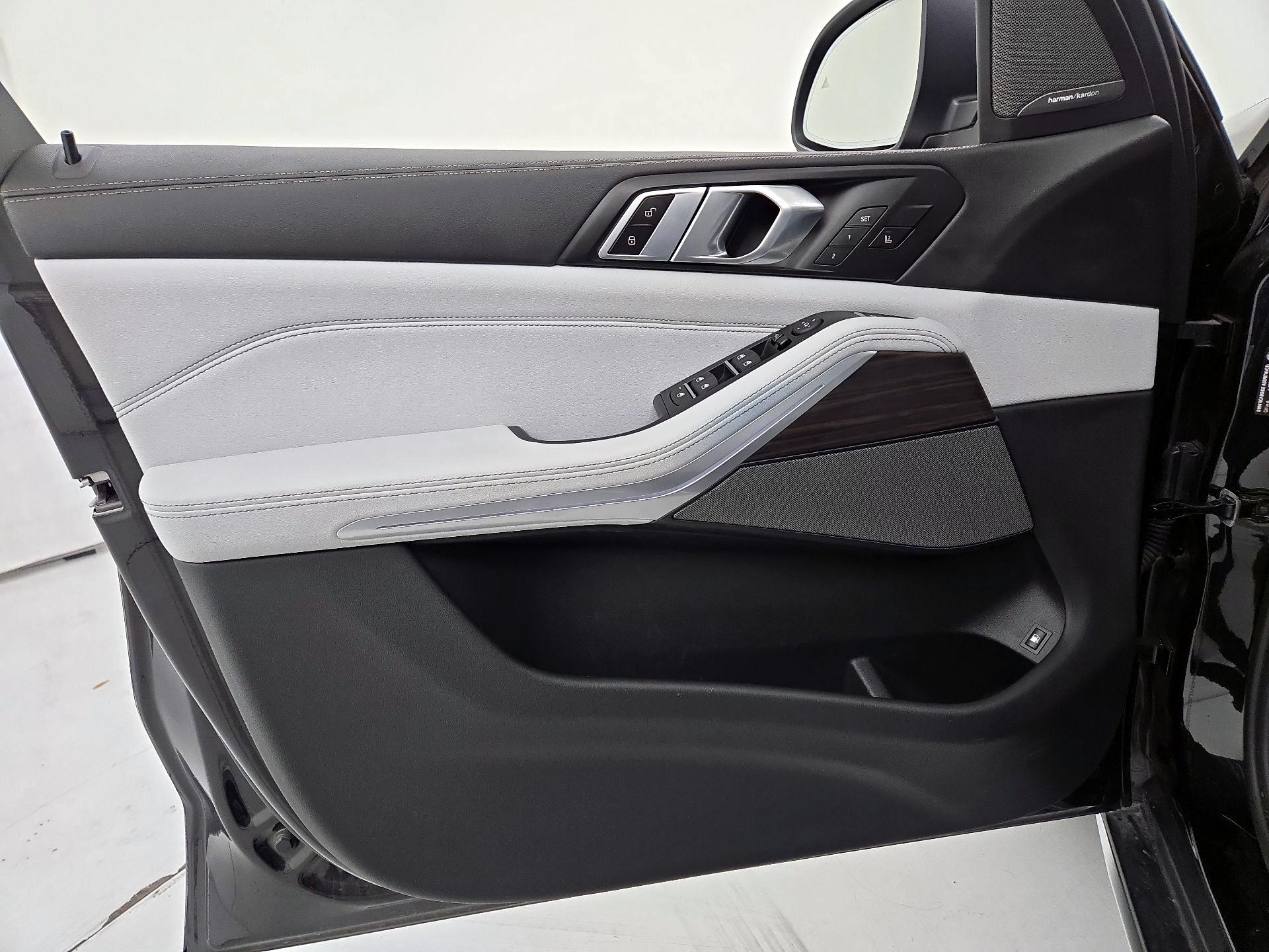 Thumbnail: 2024 BMW X5 - 12