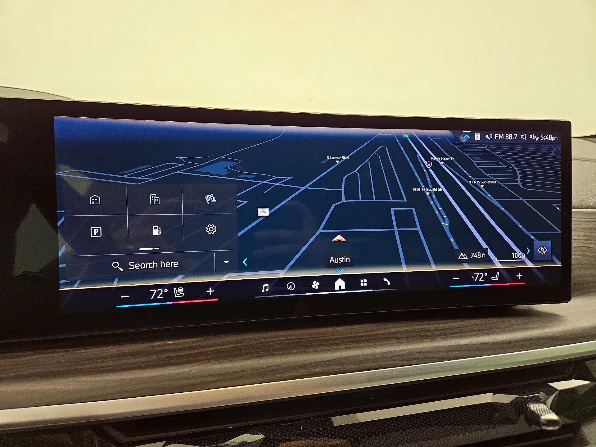 Thumbnail: 2024 BMW X5 - 14