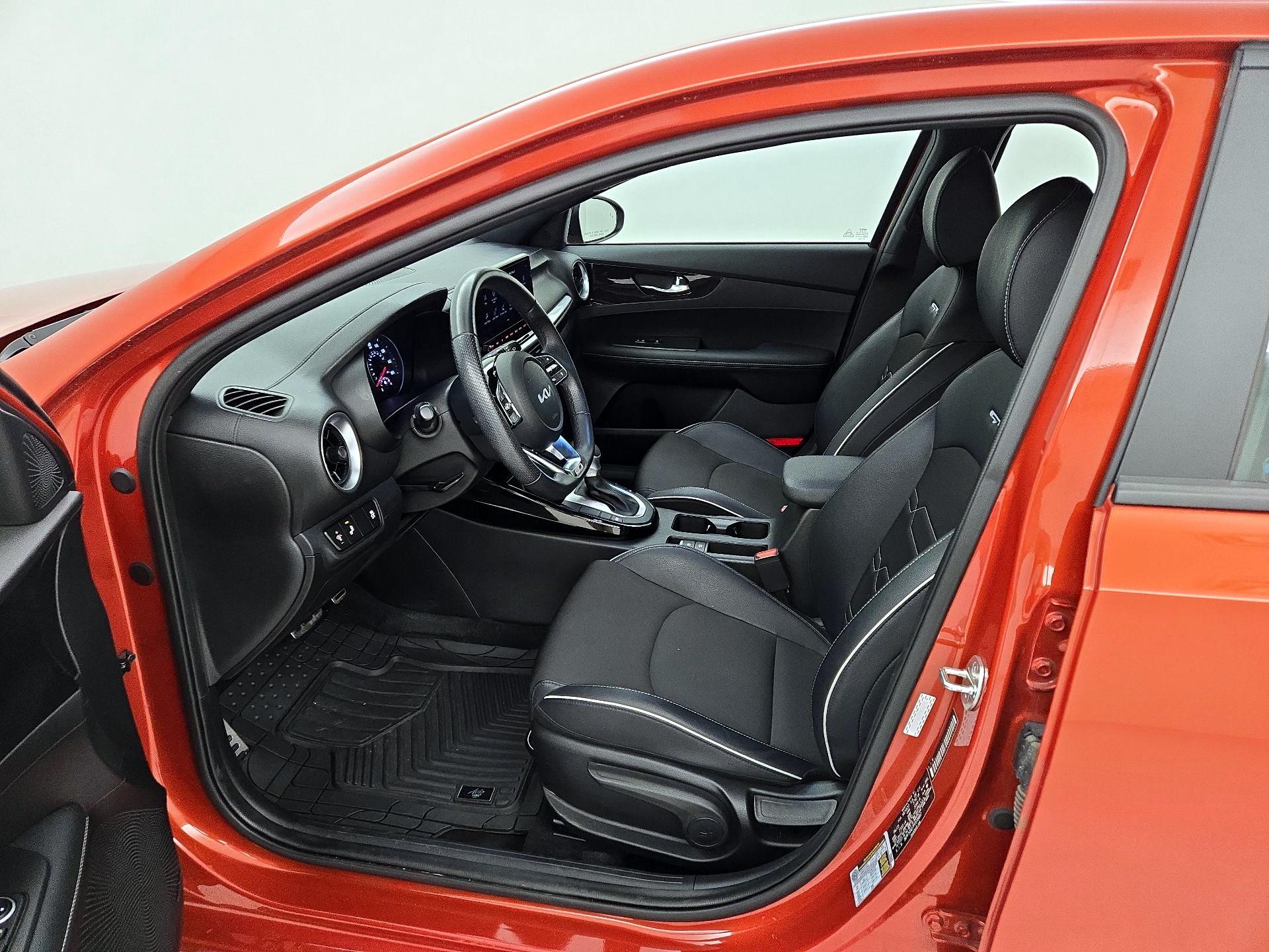 Thumbnail: 2023 Kia Forte - 11