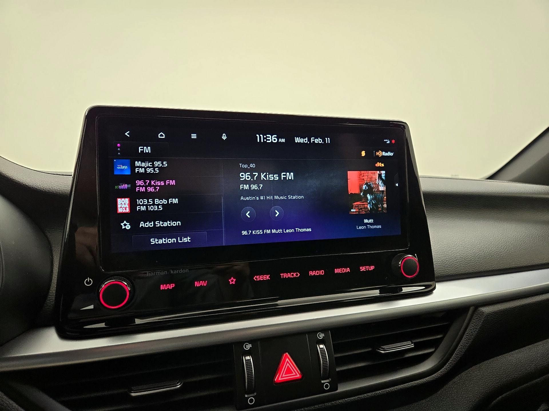 Thumbnail: 2023 Kia Forte - 16