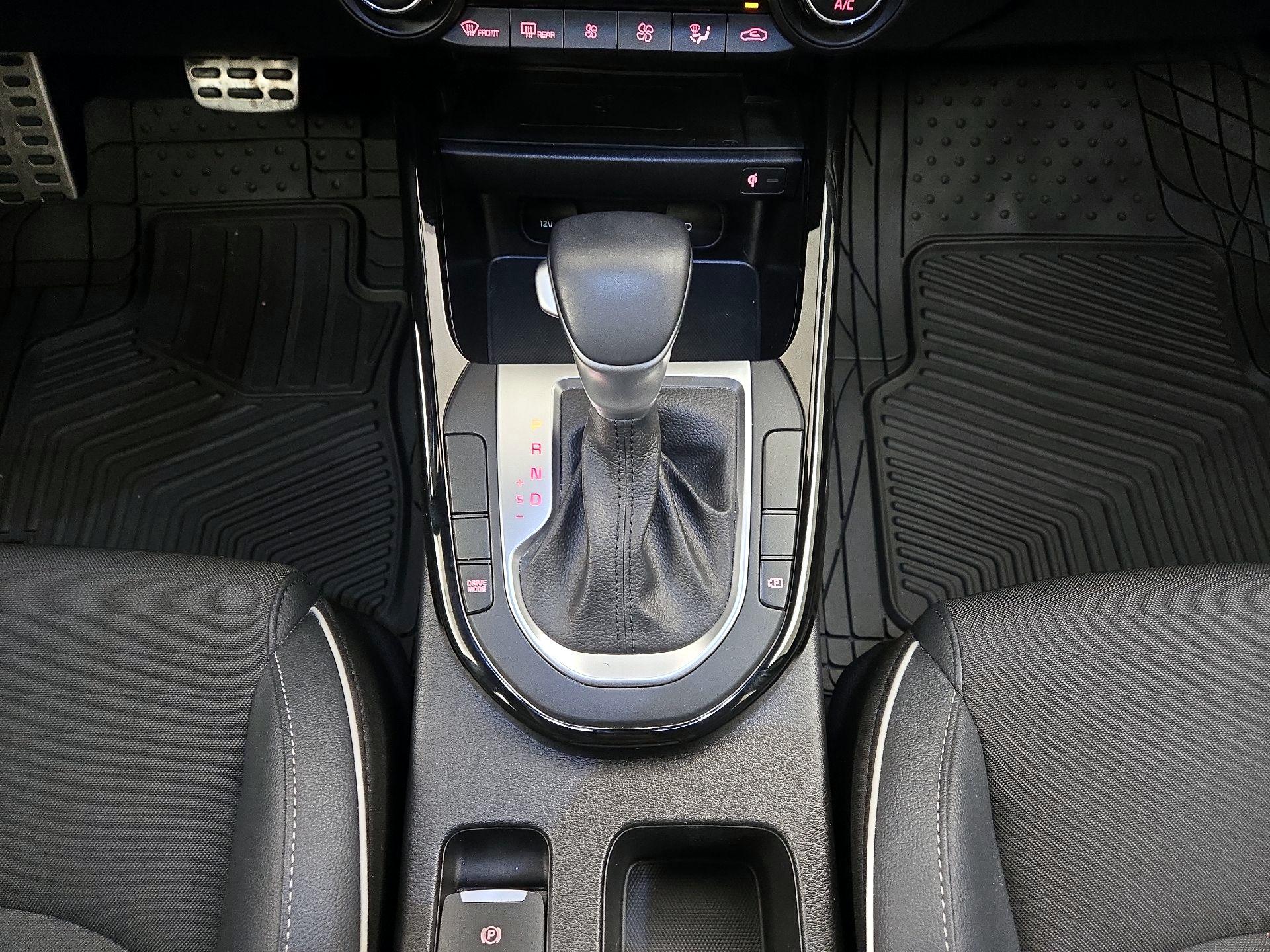 Thumbnail: 2023 Kia Forte - 18