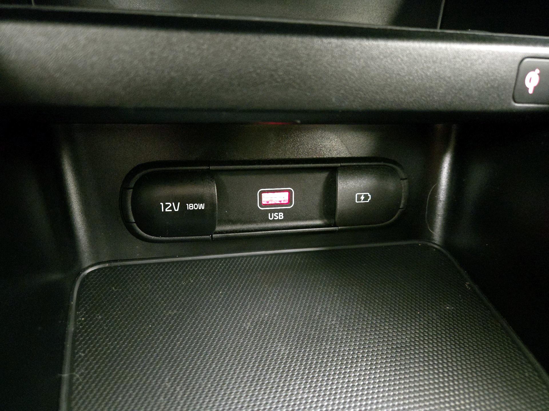 Thumbnail: 2023 Kia Forte - 19