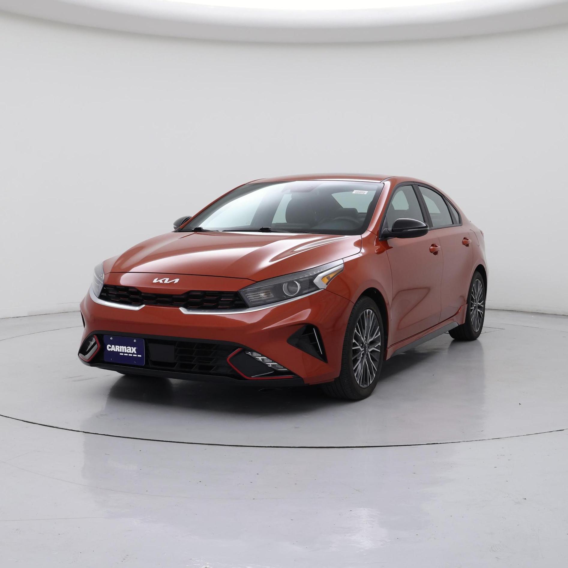 Thumbnail: 2023 Kia Forte - 4