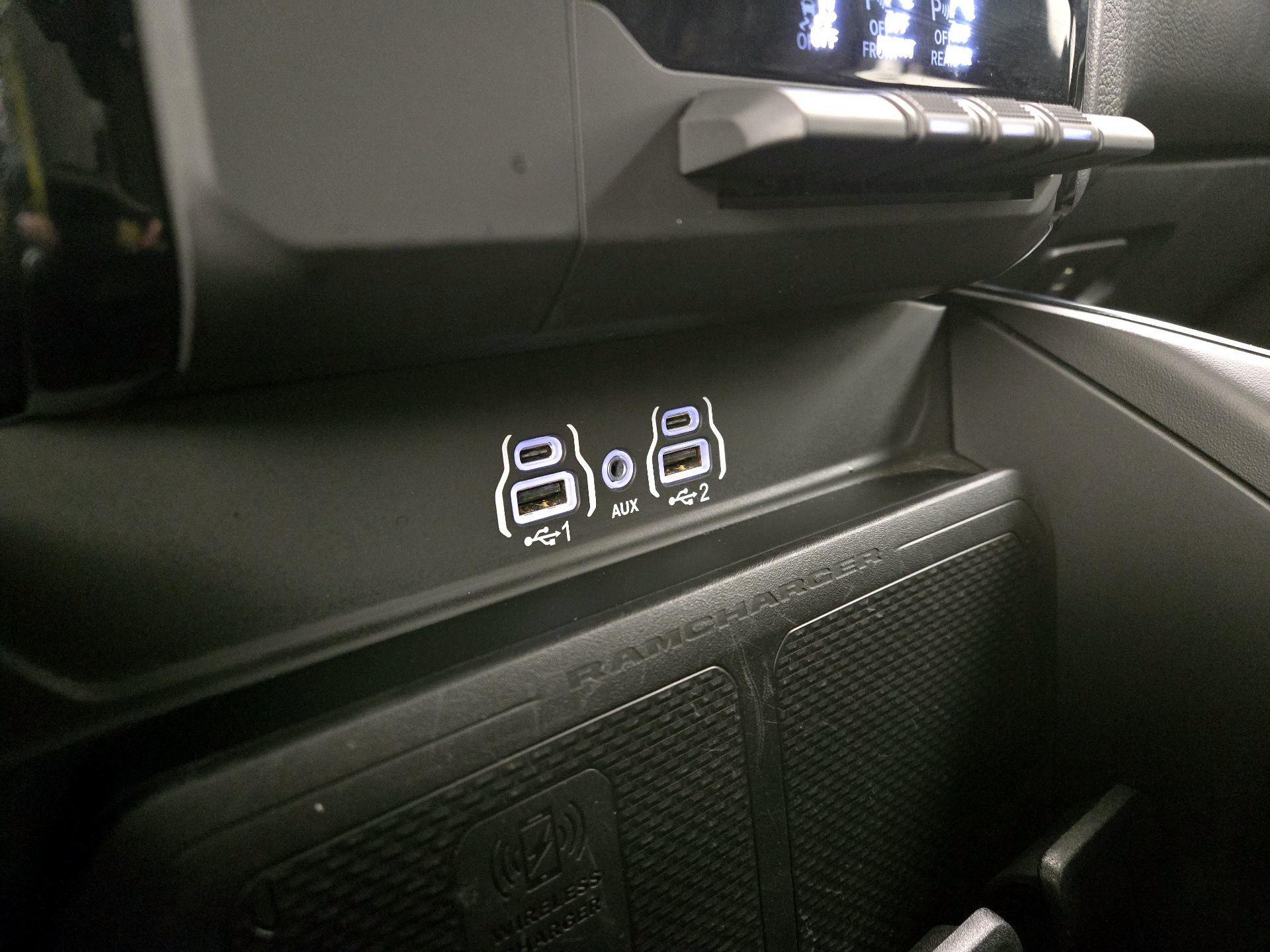 Thumbnail: 2025 RAM 1500 - 19