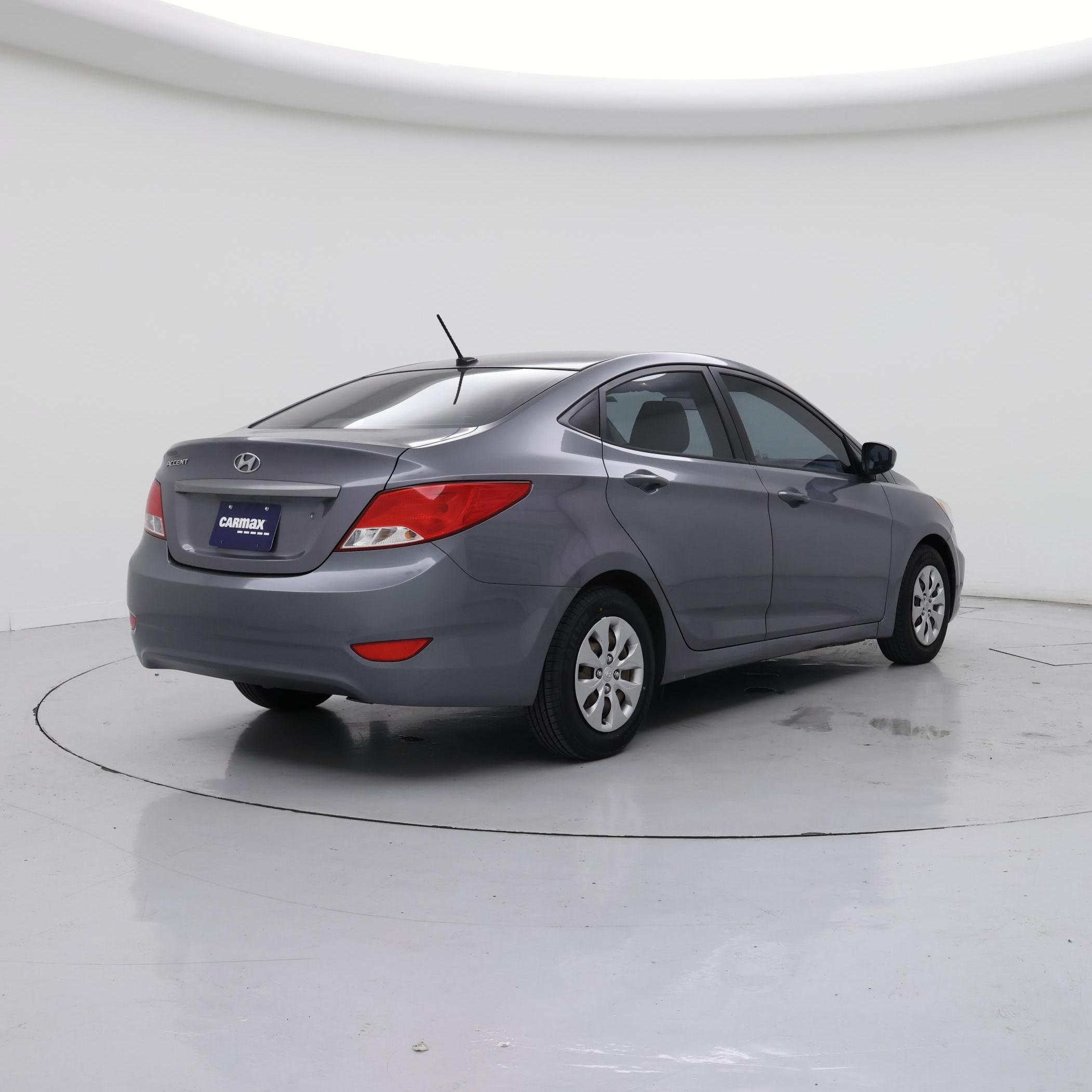 Thumbnail: 2016 Hyundai Accent - 8
