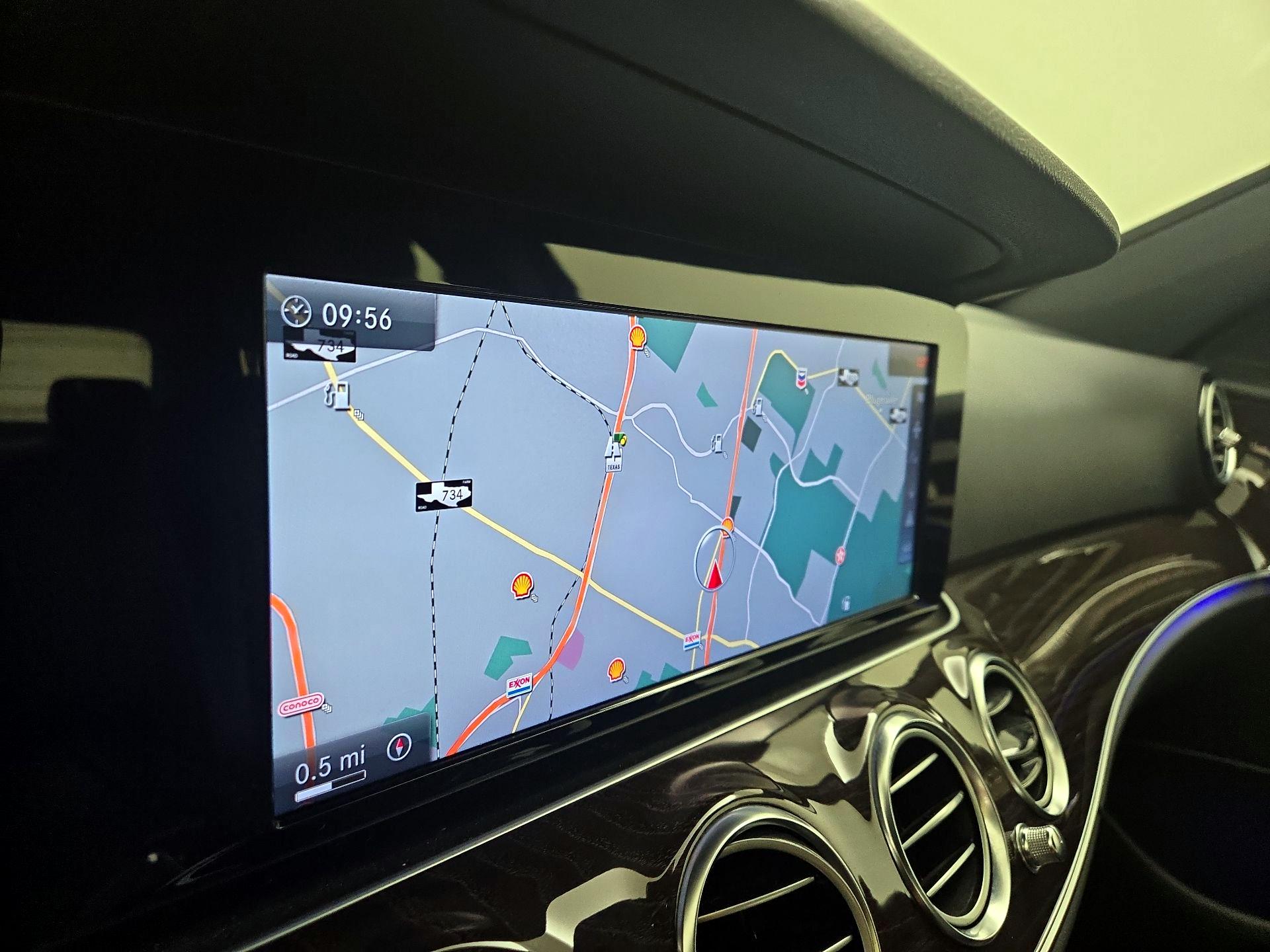 Thumbnail: 2017 Mercedes-Benz E-Class - 14