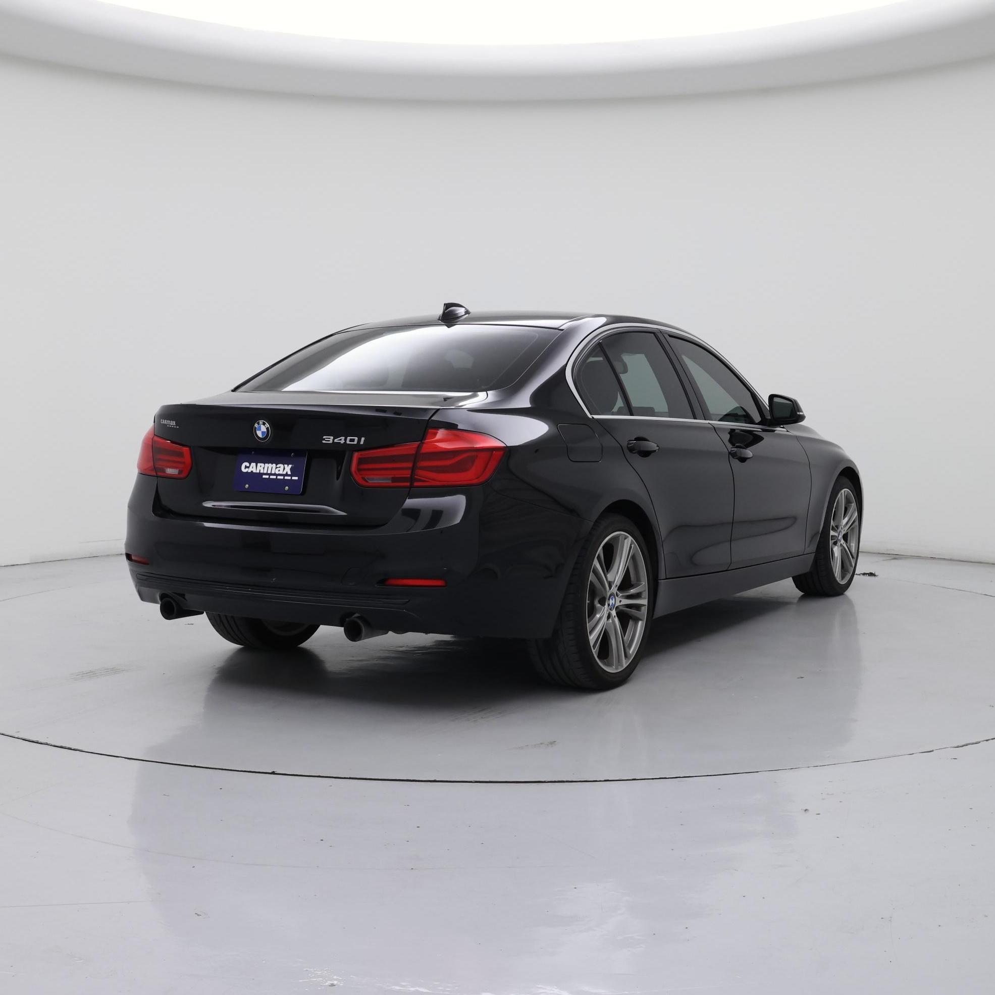 Thumbnail: 2016 BMW 3 Series - 8