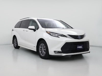 2021 Toyota Sienna Hybrid XLE