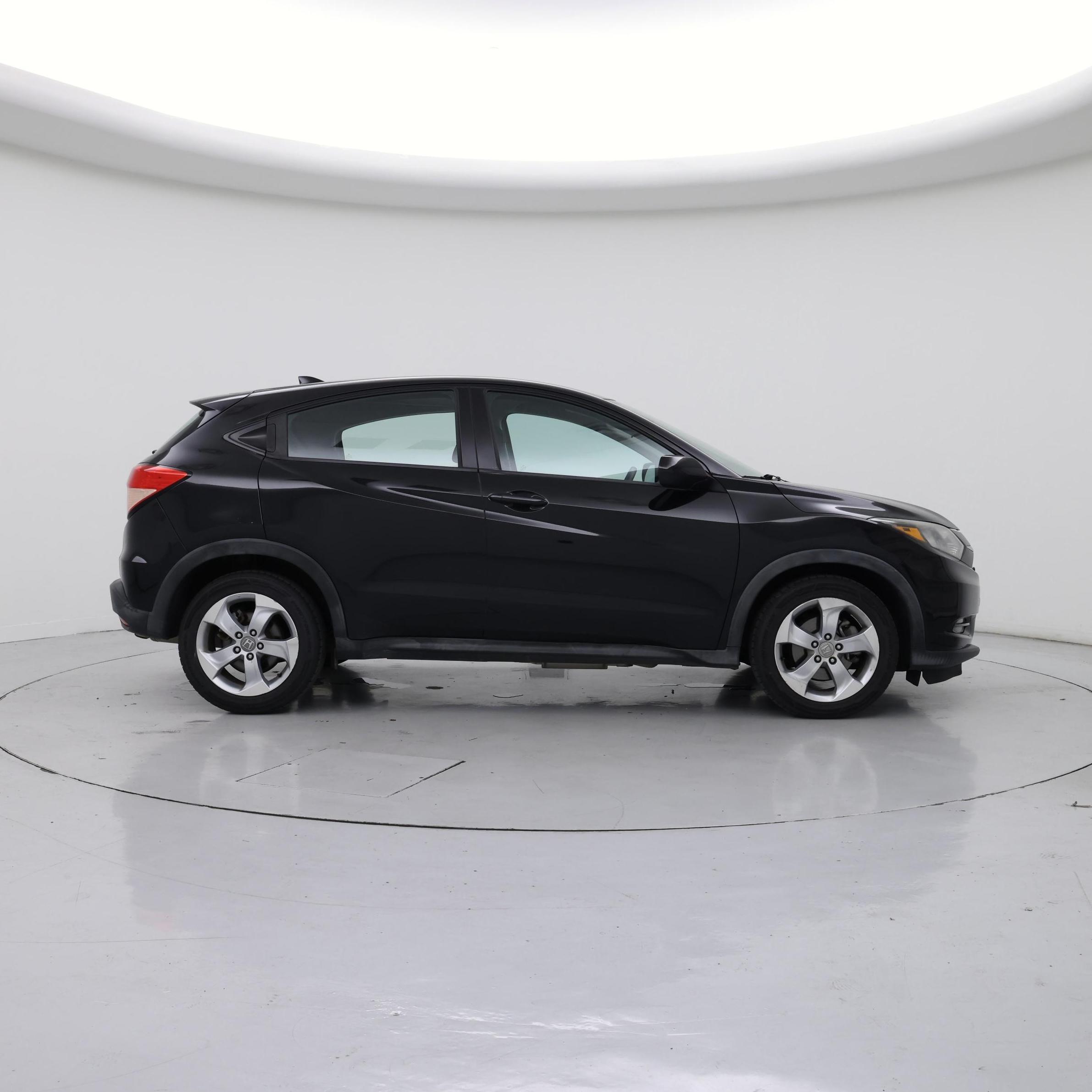 Thumbnail: 2016 Honda HR-V - 7