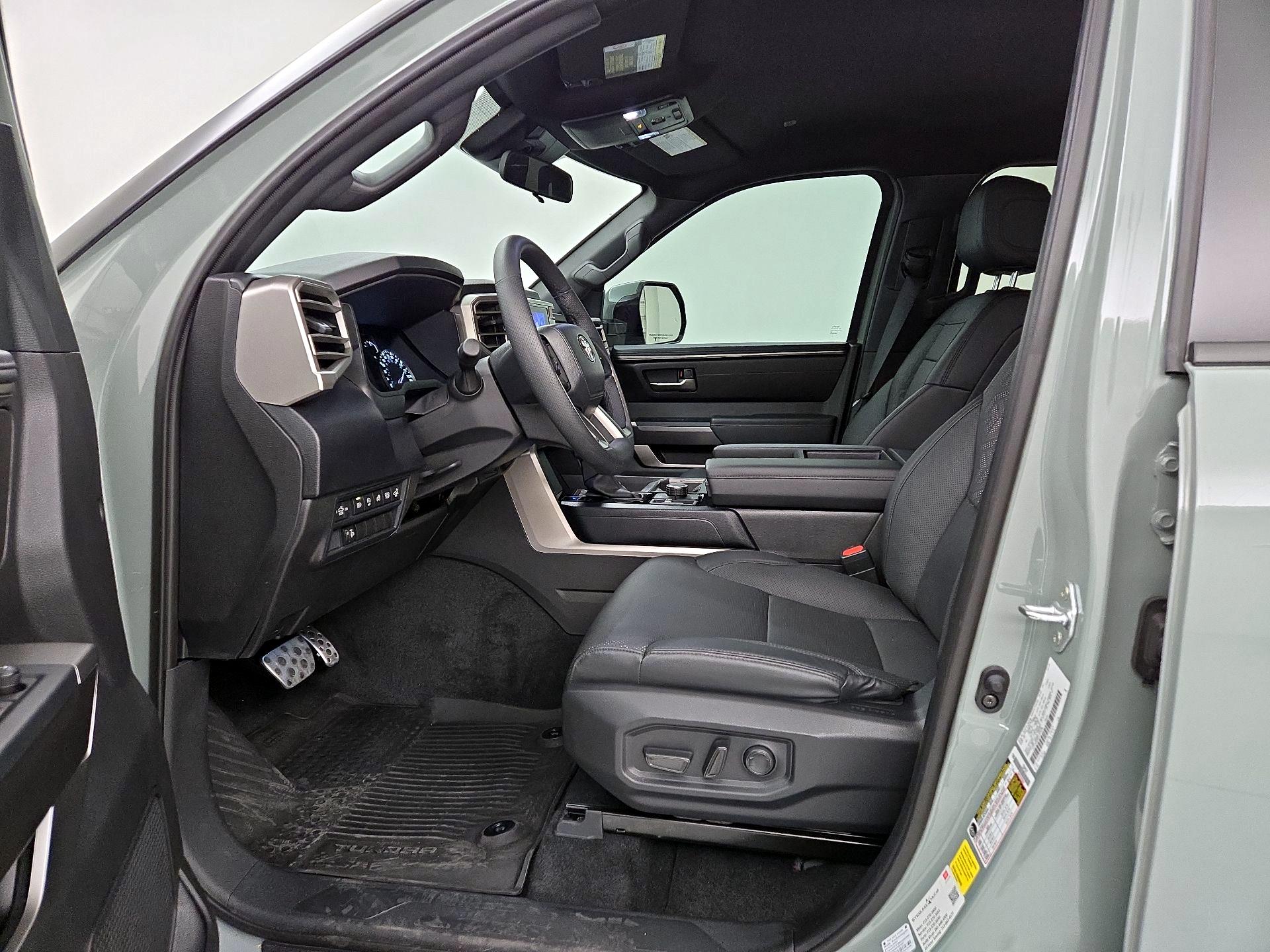 Thumbnail: 2025 Toyota Tundra - 11