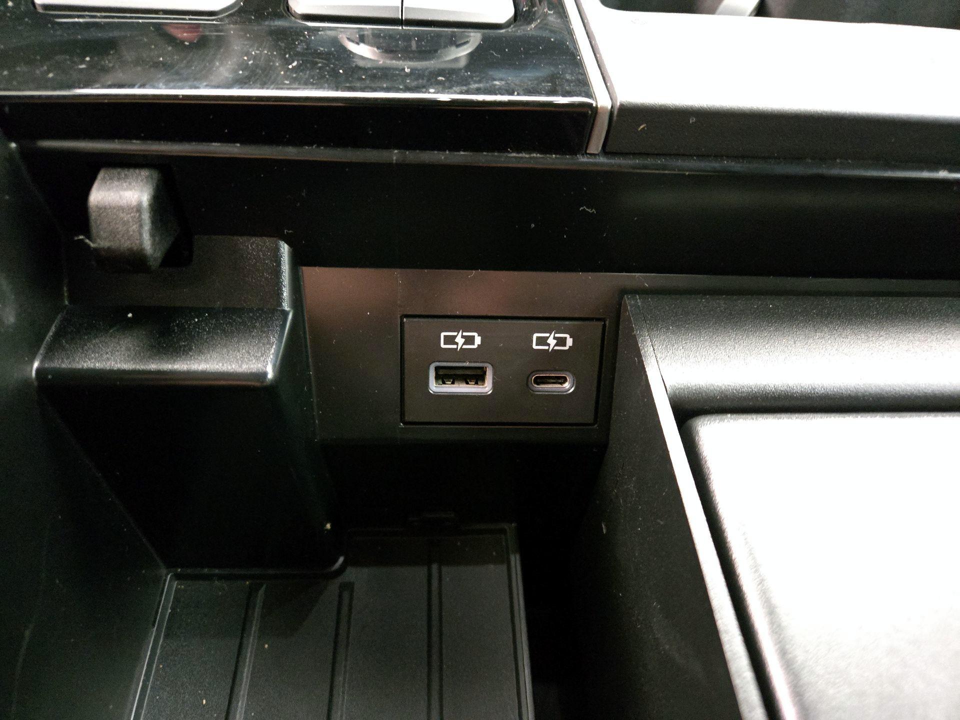 Thumbnail: 2025 Toyota Tundra - 19