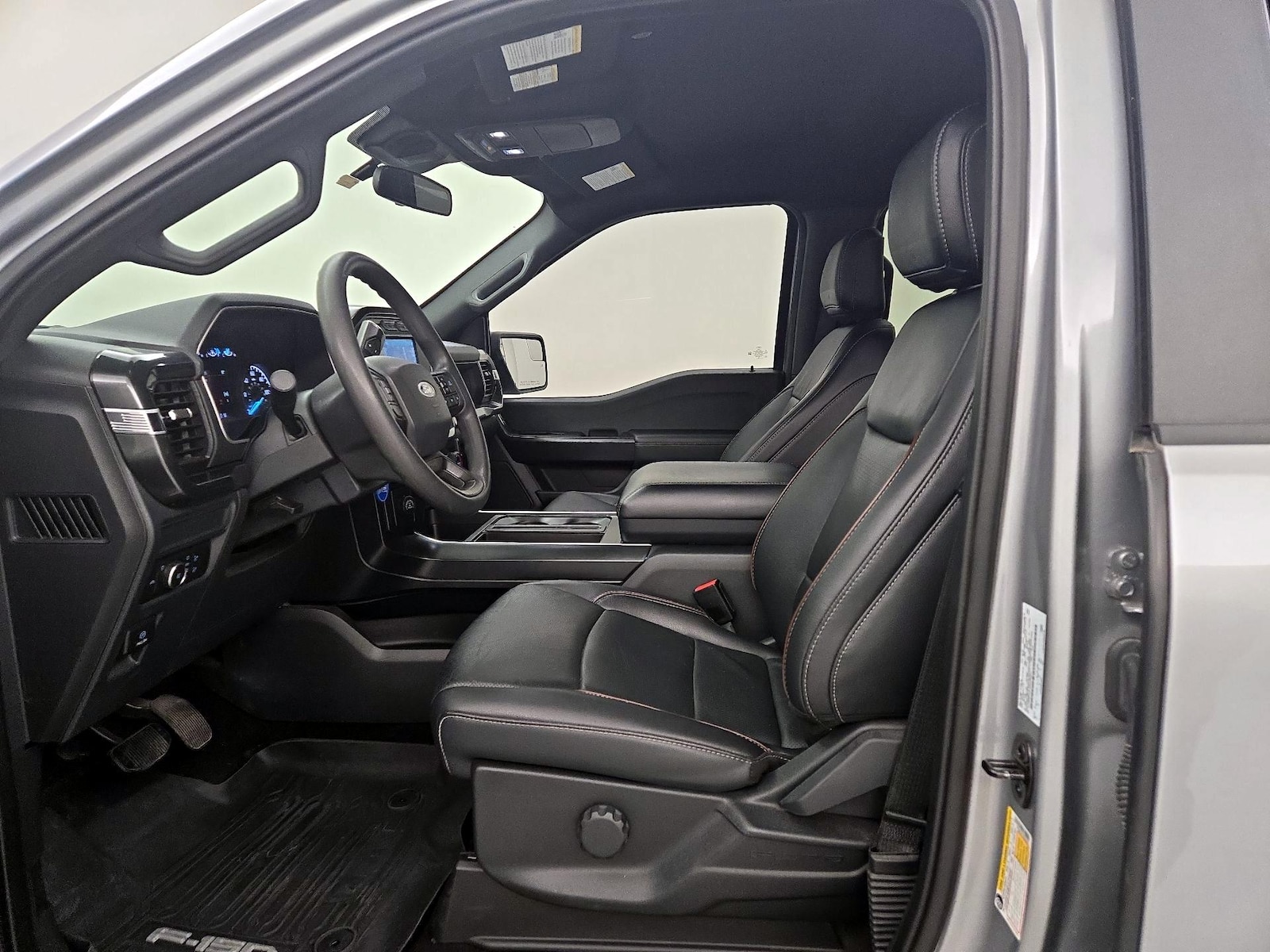 2022 Ford F-150 XL - Photo 12