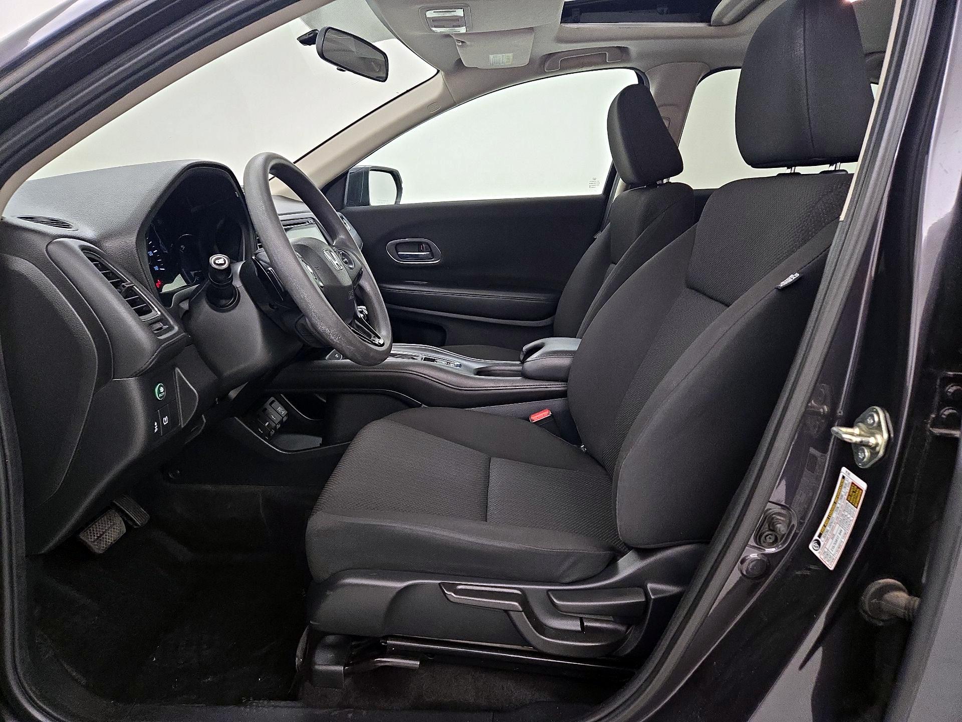 Thumbnail: 2017 Honda HR-V - 11