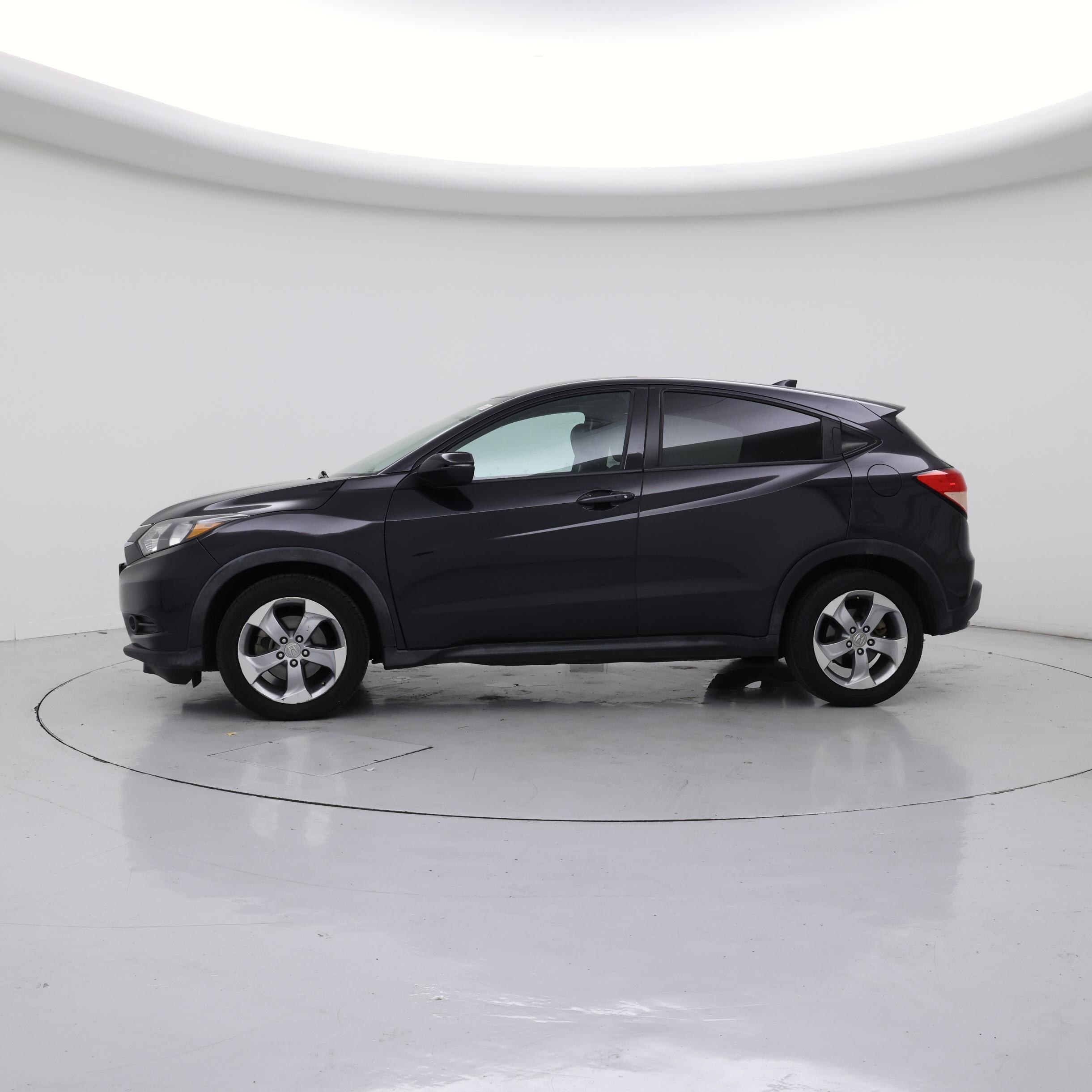 Thumbnail: 2017 Honda HR-V - 3