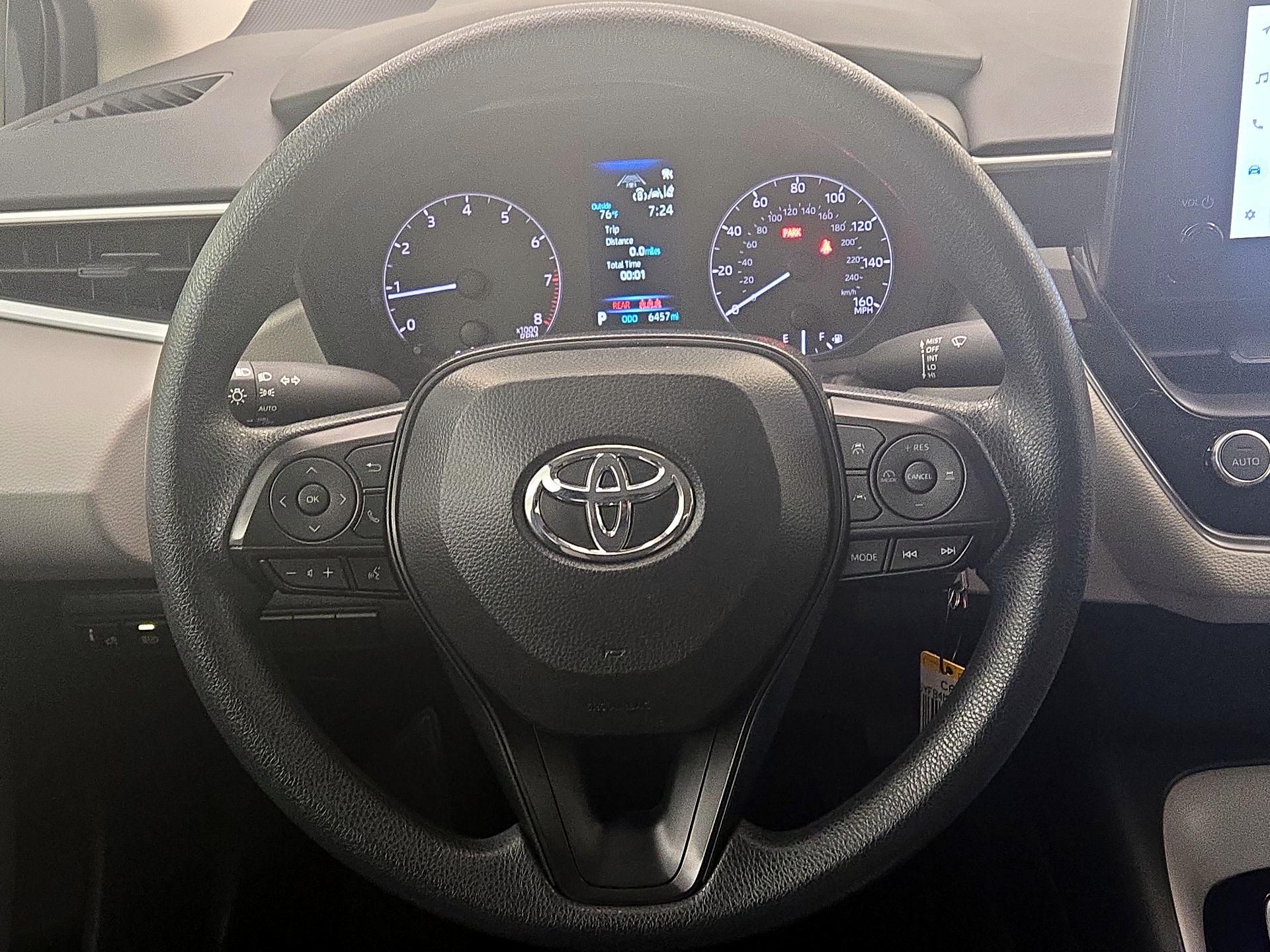 Thumbnail: 2025 Toyota Corolla - 10