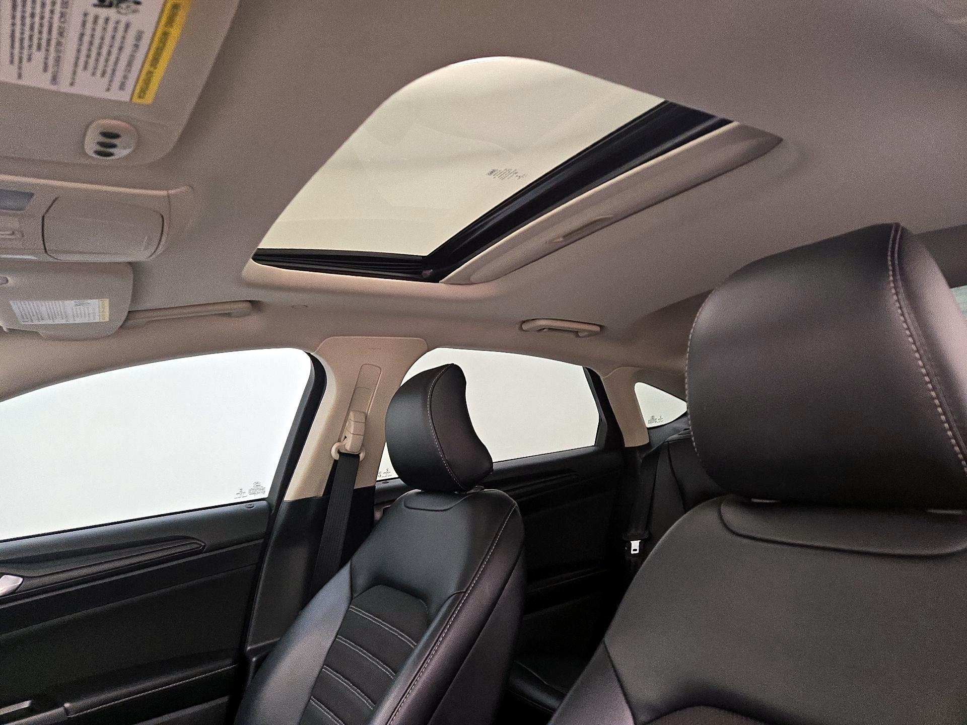 Thumbnail: 2018 Ford Fusion - 19