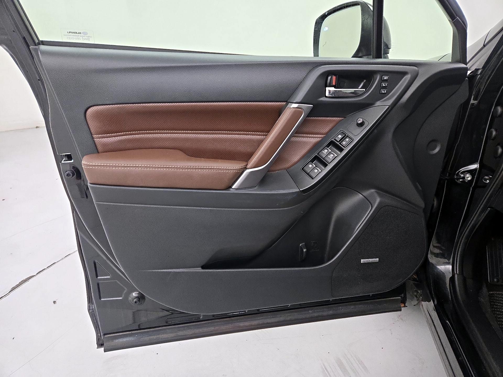 Thumbnail: 2017 Subaru Forester - 12