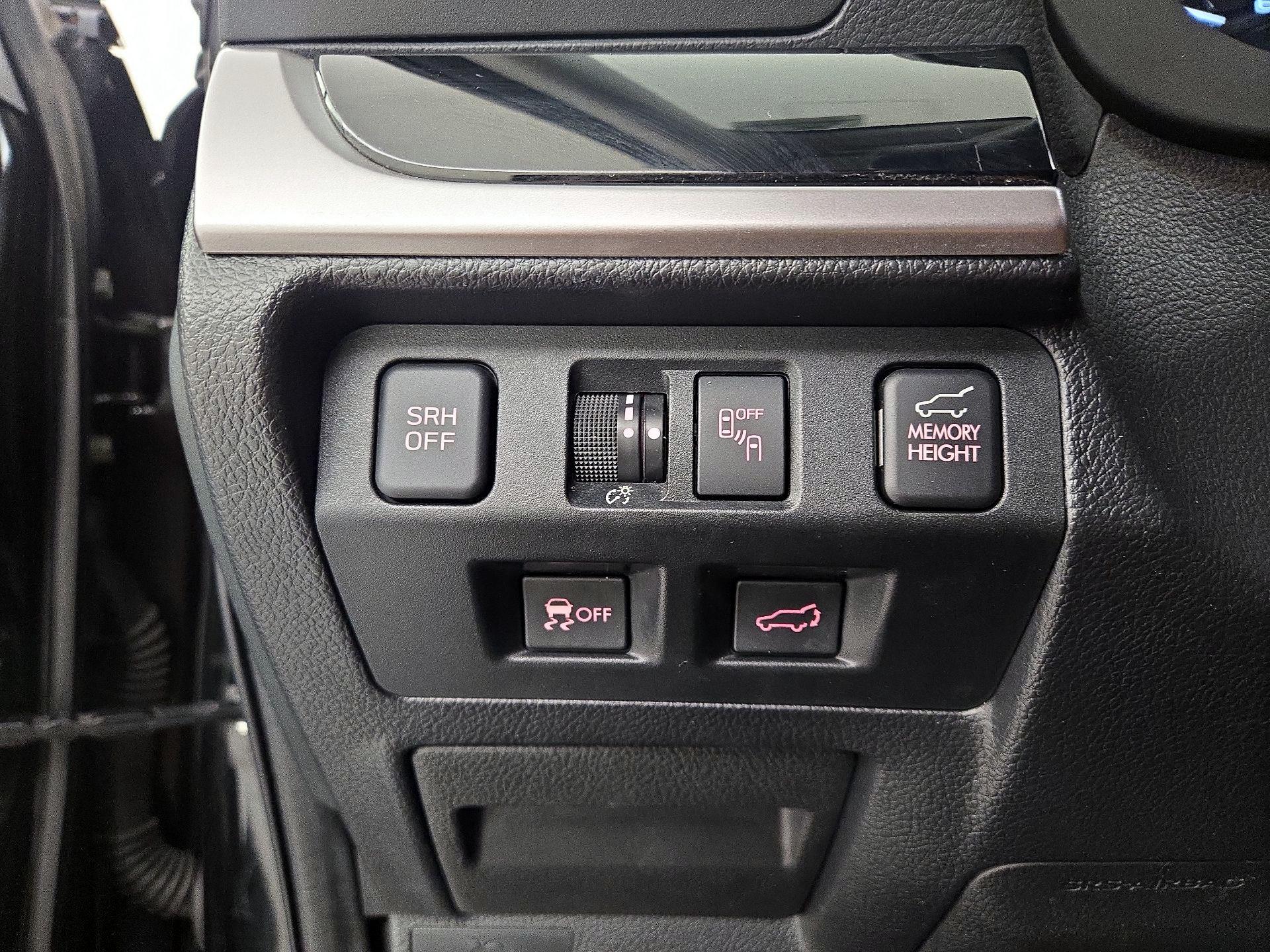 Thumbnail: 2017 Subaru Forester - 13