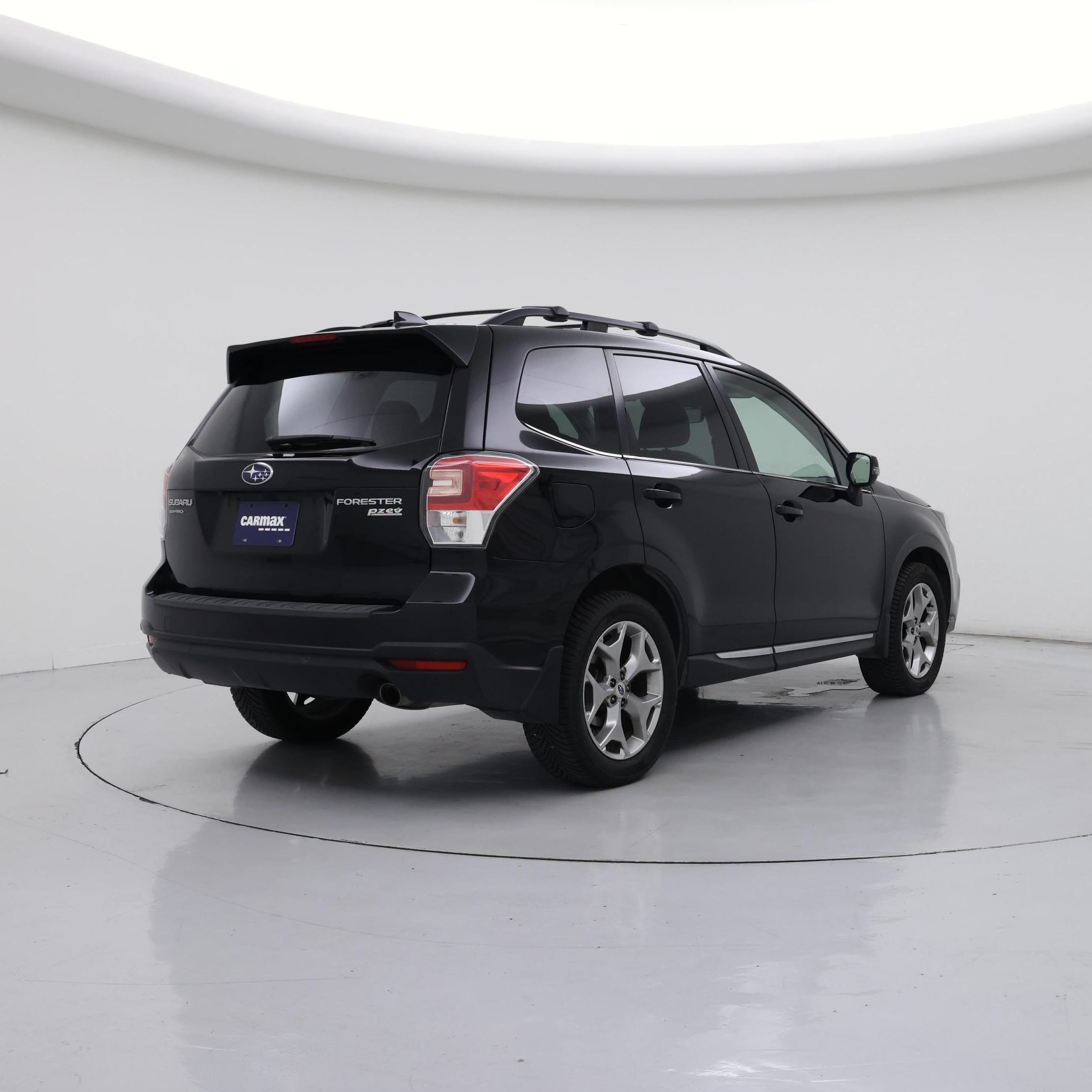 Thumbnail: 2017 Subaru Forester - 8