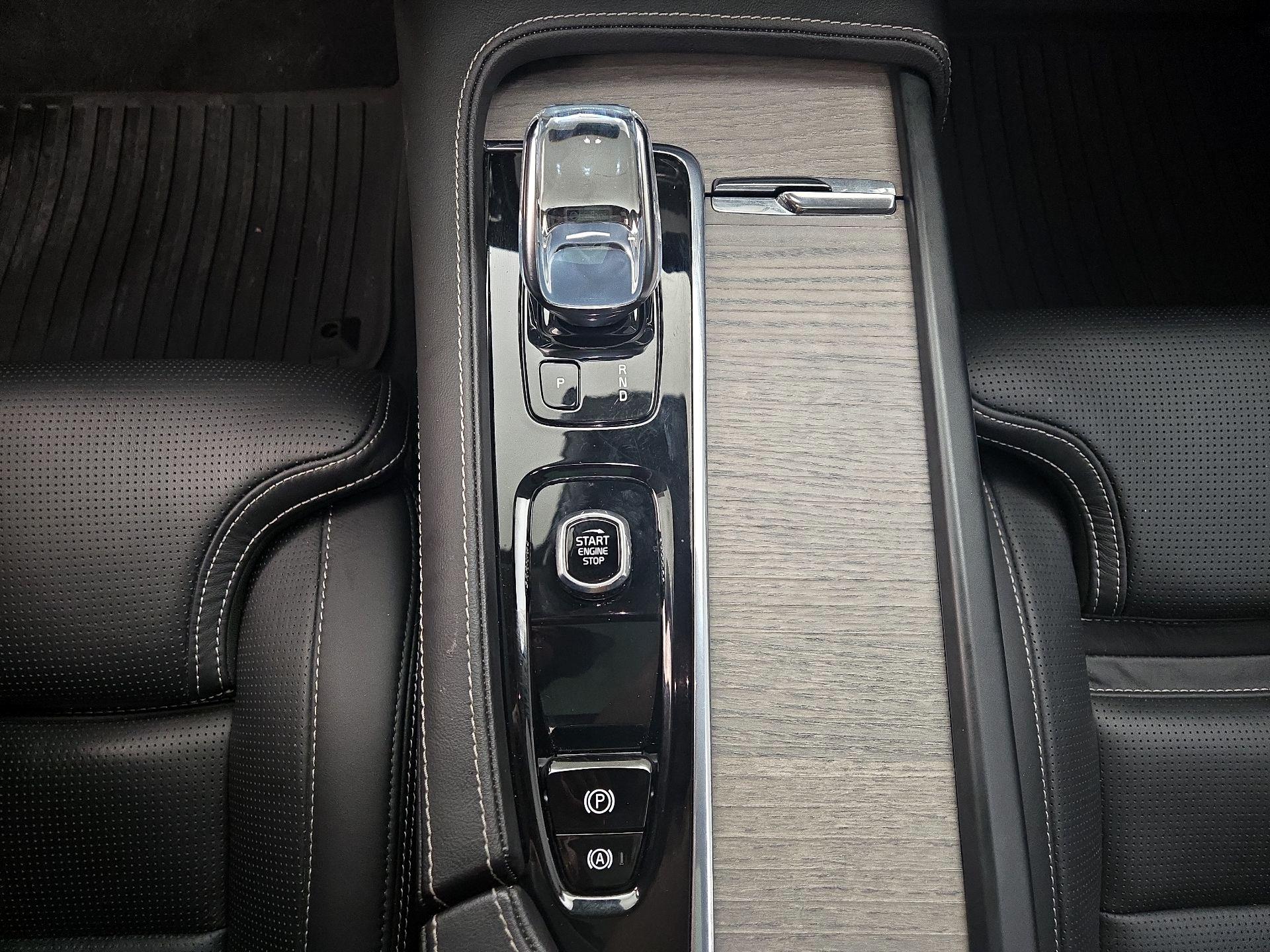 Thumbnail: 2022 Volvo S90 - 18