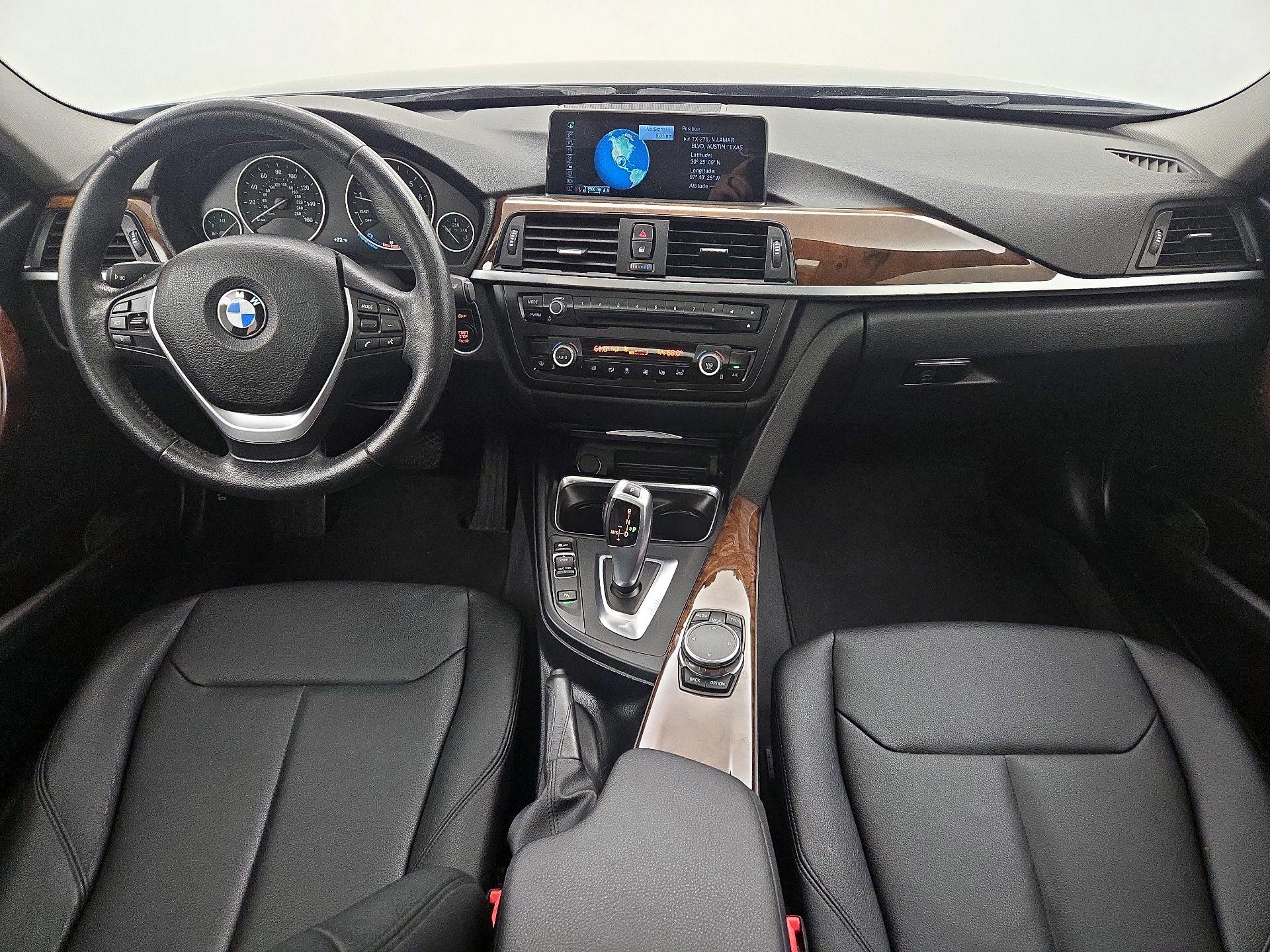 Thumbnail: 2015 BMW 3 Series - 9