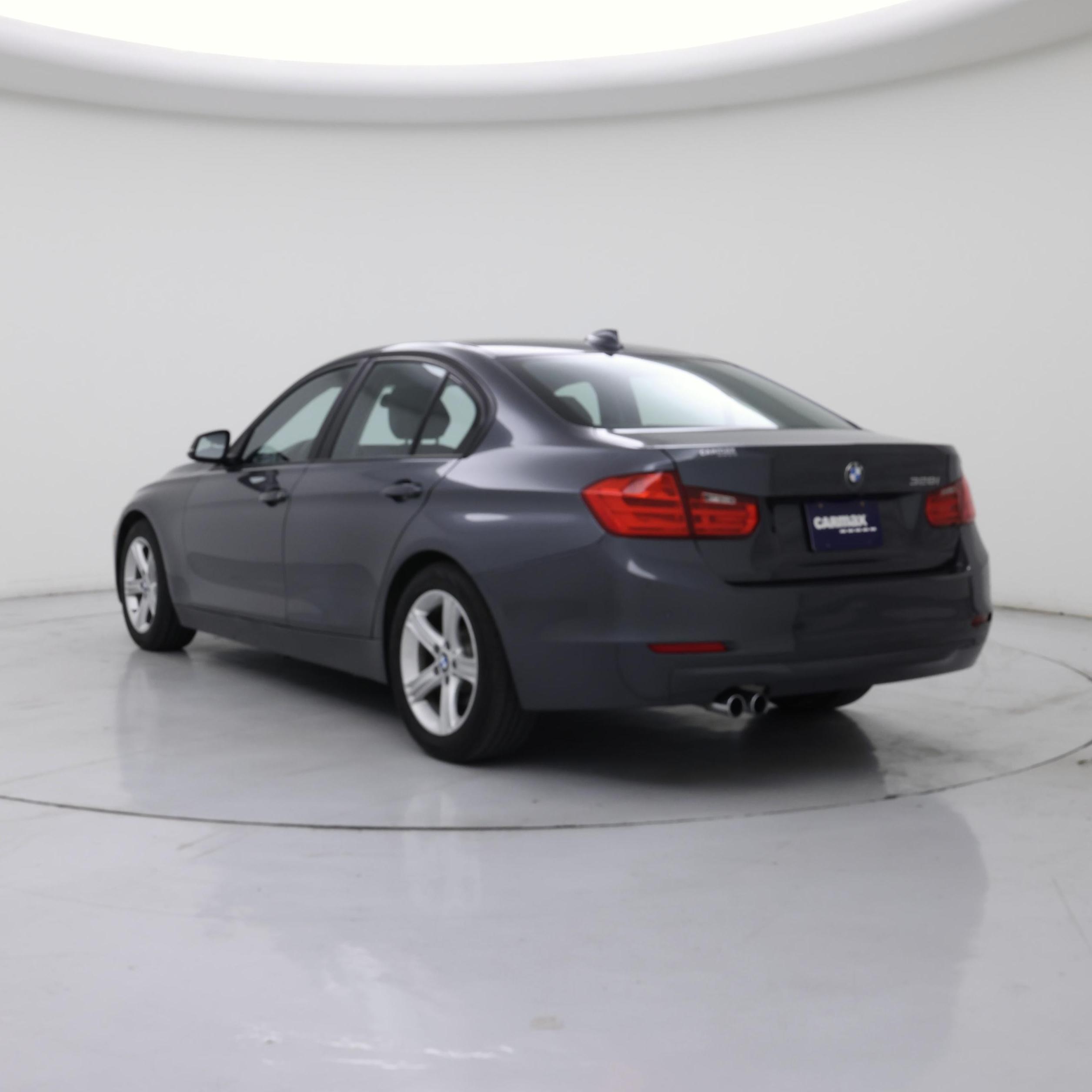 Thumbnail: 2015 BMW 3 Series - 2