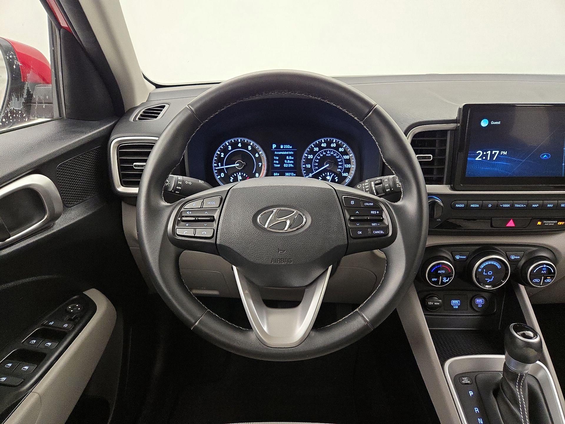 Thumbnail: 2021 Hyundai Venue - 10