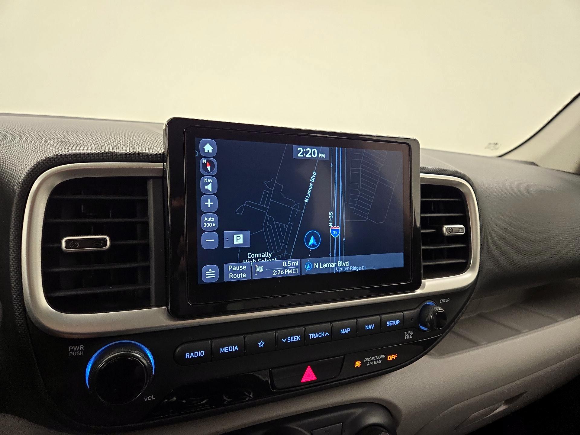 Thumbnail: 2021 Hyundai Venue - 14