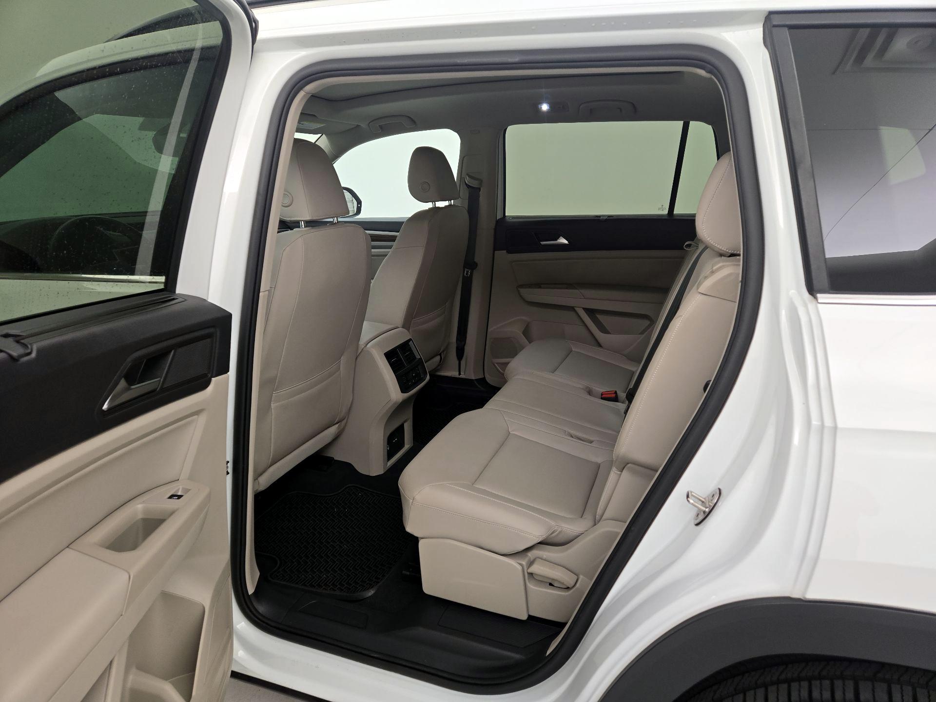 Thumbnail: 2021 Volkswagen Atlas - 20