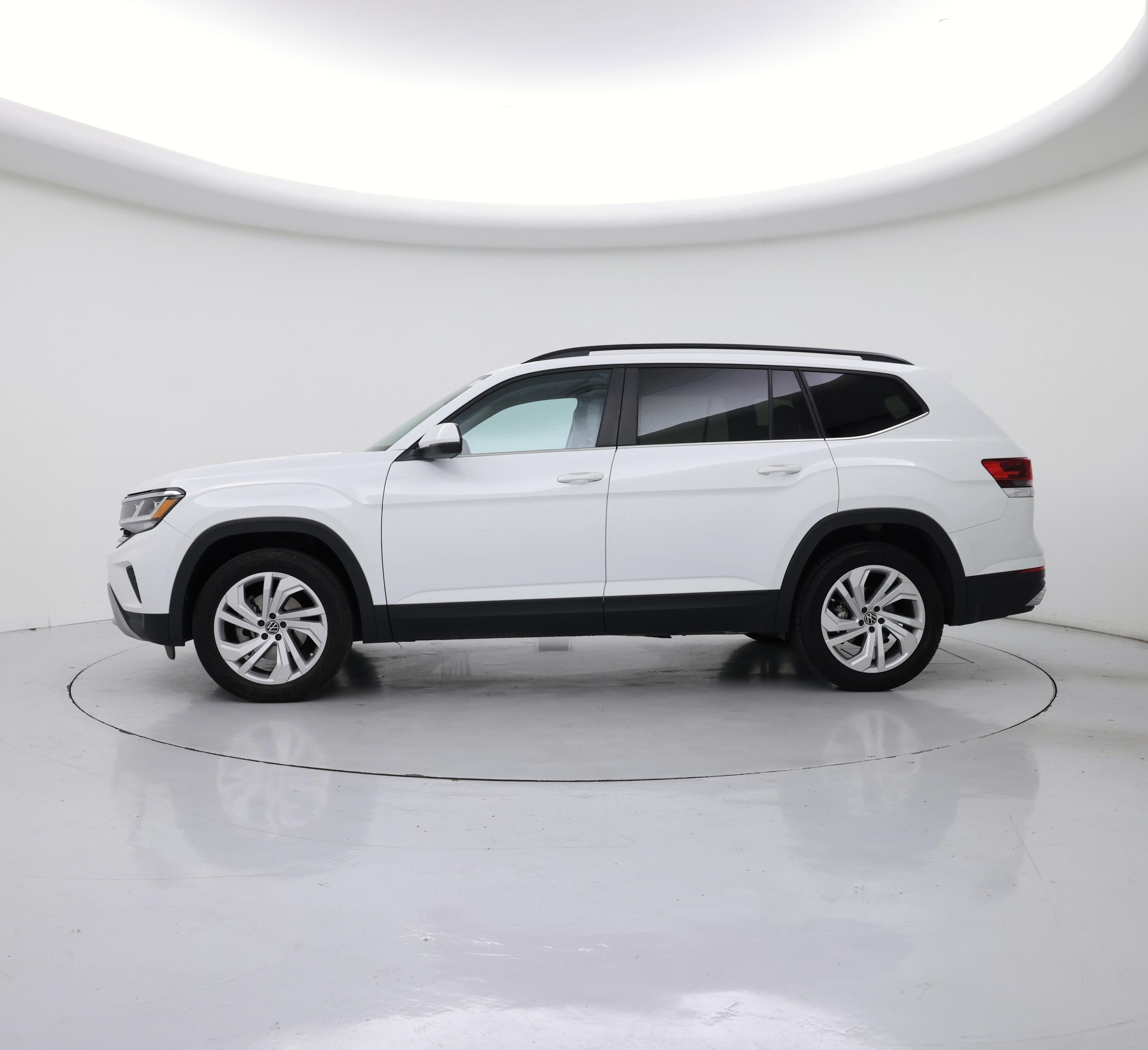 Thumbnail: 2021 Volkswagen Atlas - 3