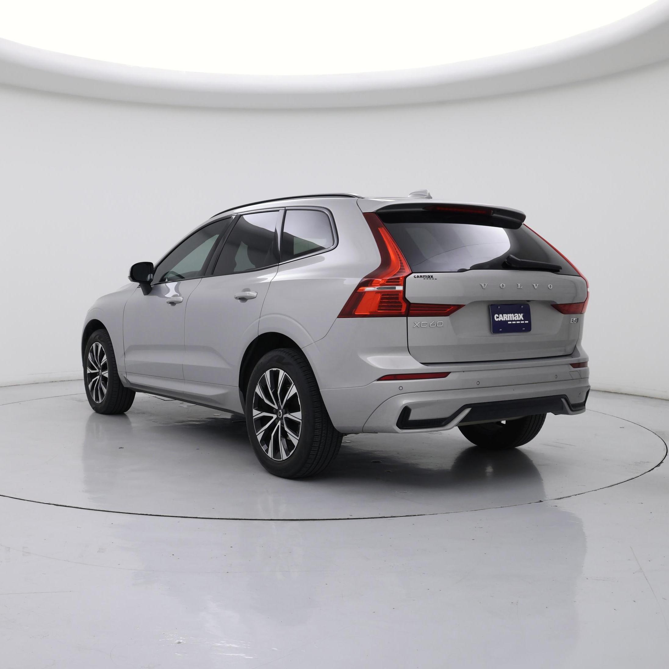 Thumbnail: 2024 Volvo XC60 - 2