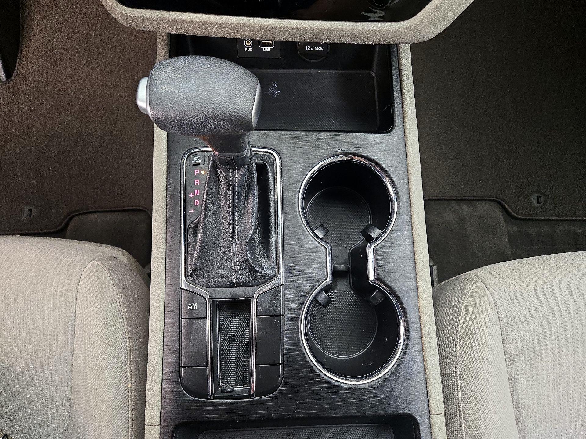 Thumbnail: 2021 Kia Sedona - 17