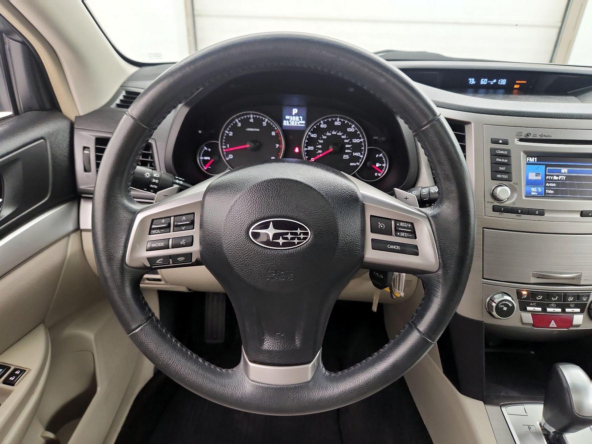 Thumbnail: 2014 Subaru Outback - 10