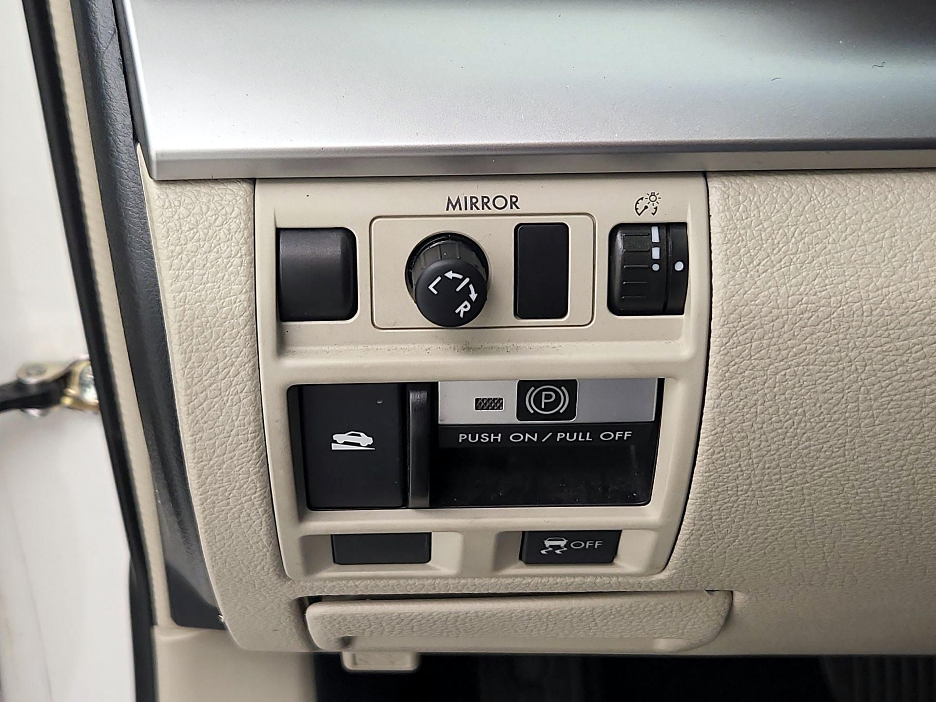 Thumbnail: 2014 Subaru Outback - 13