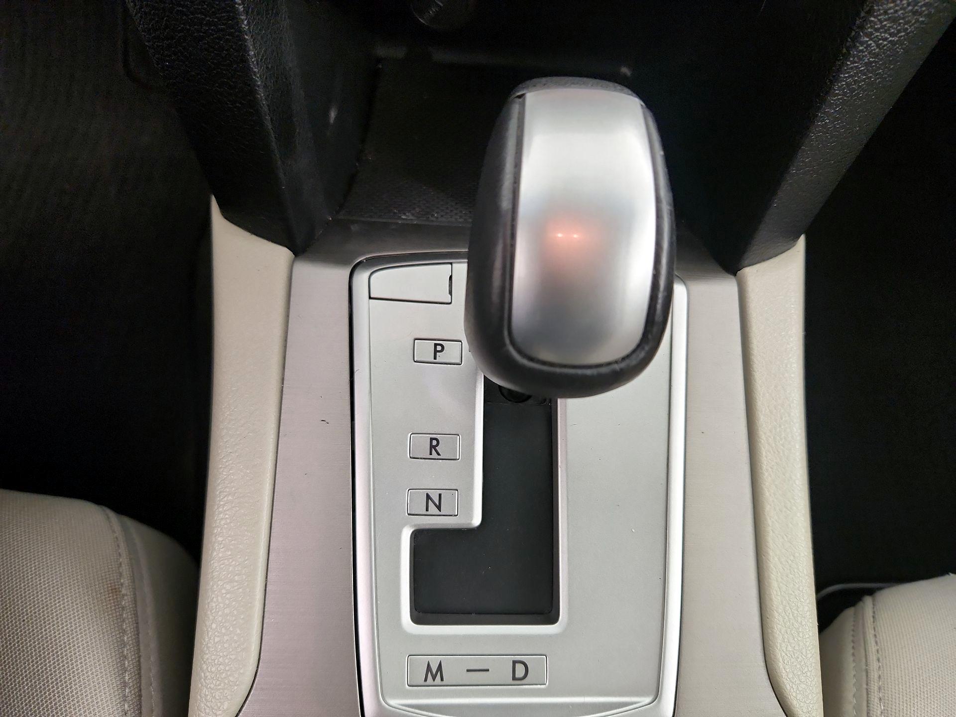 Thumbnail: 2014 Subaru Outback - 17