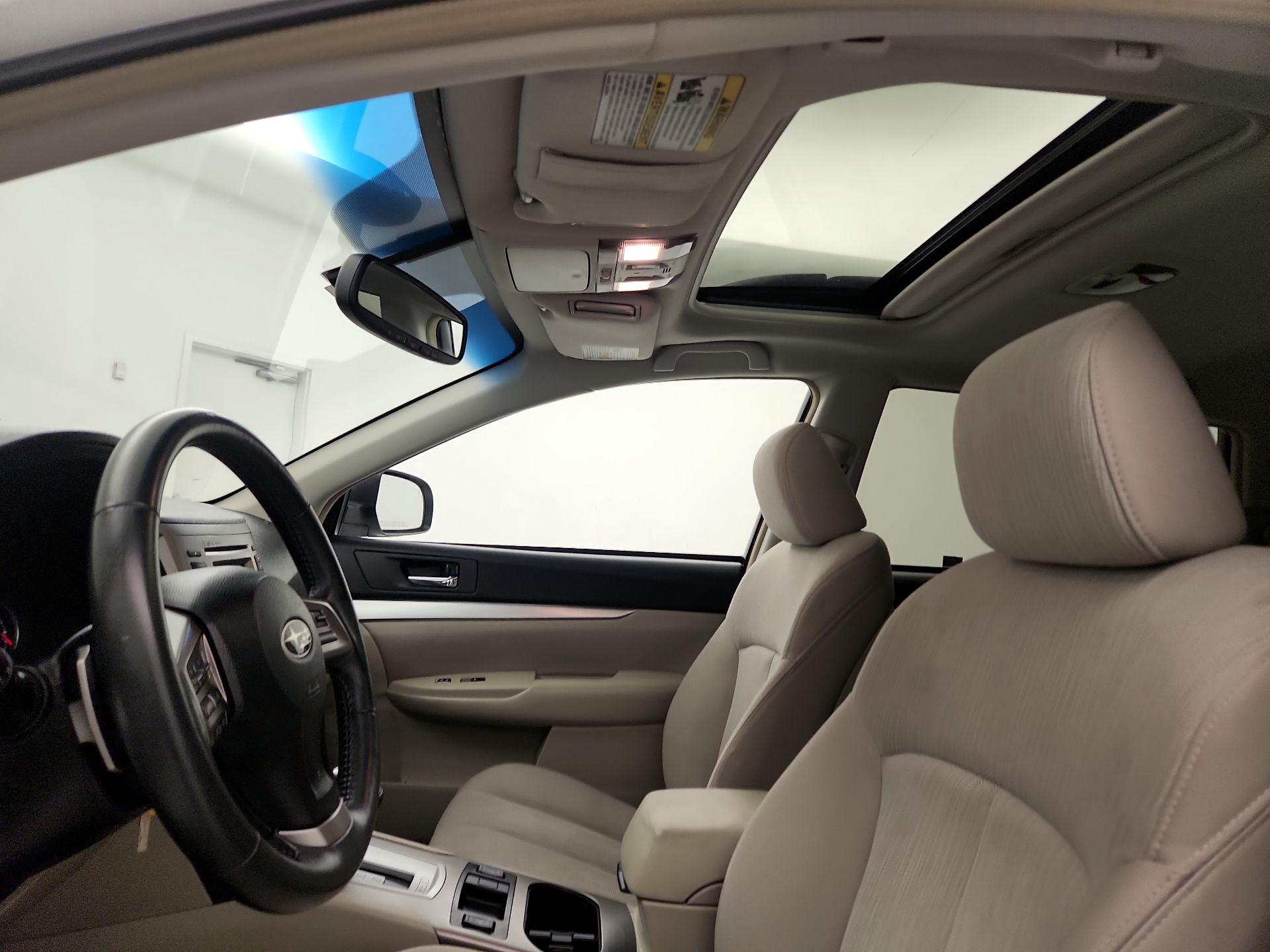 Thumbnail: 2014 Subaru Outback - 18