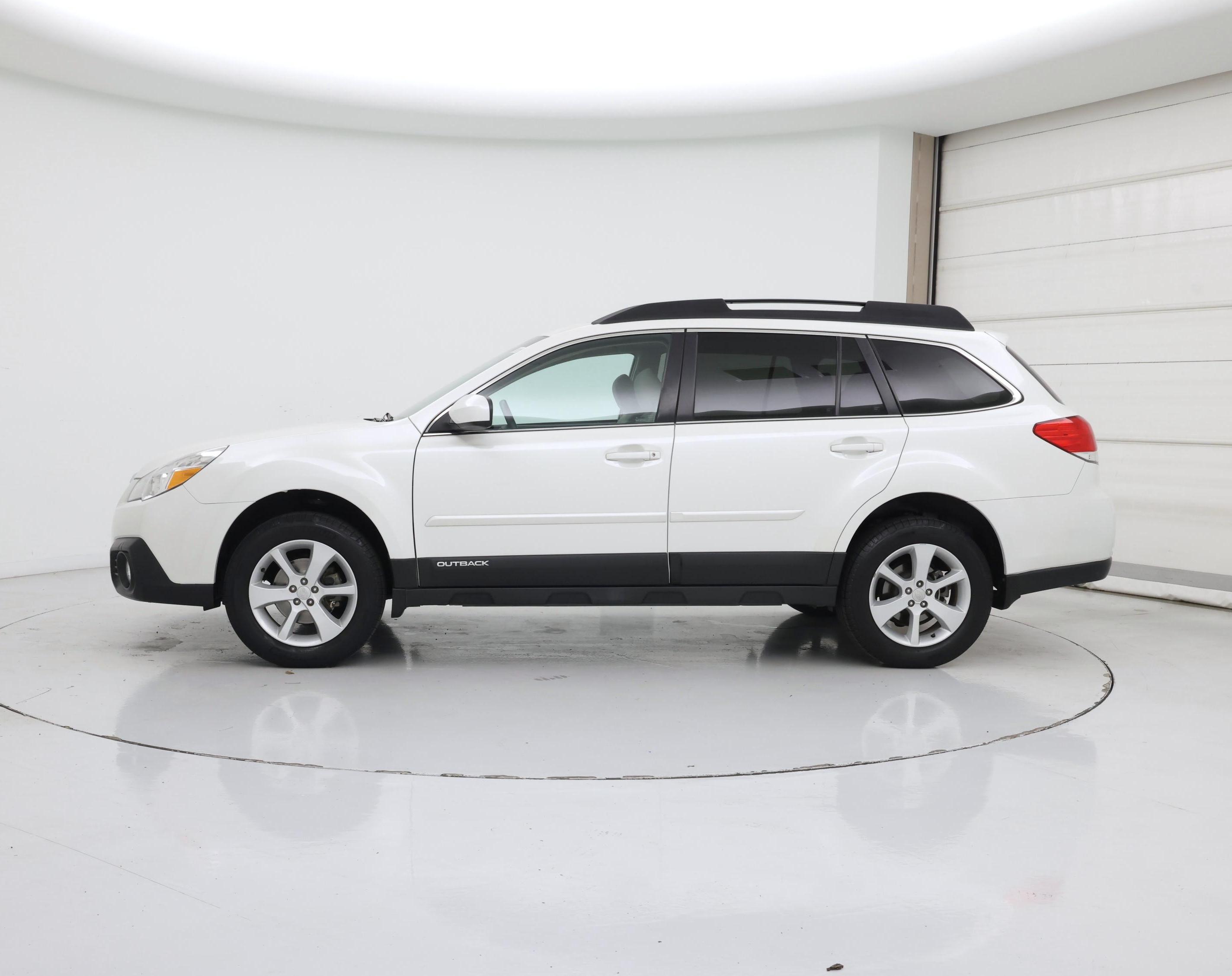 Thumbnail: 2014 Subaru Outback - 3