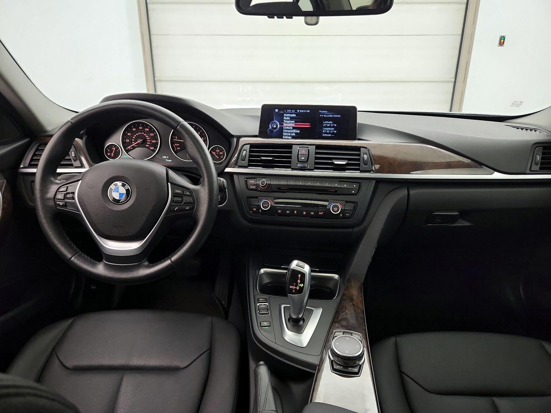 Thumbnail: 2015 BMW 3 Series - 9