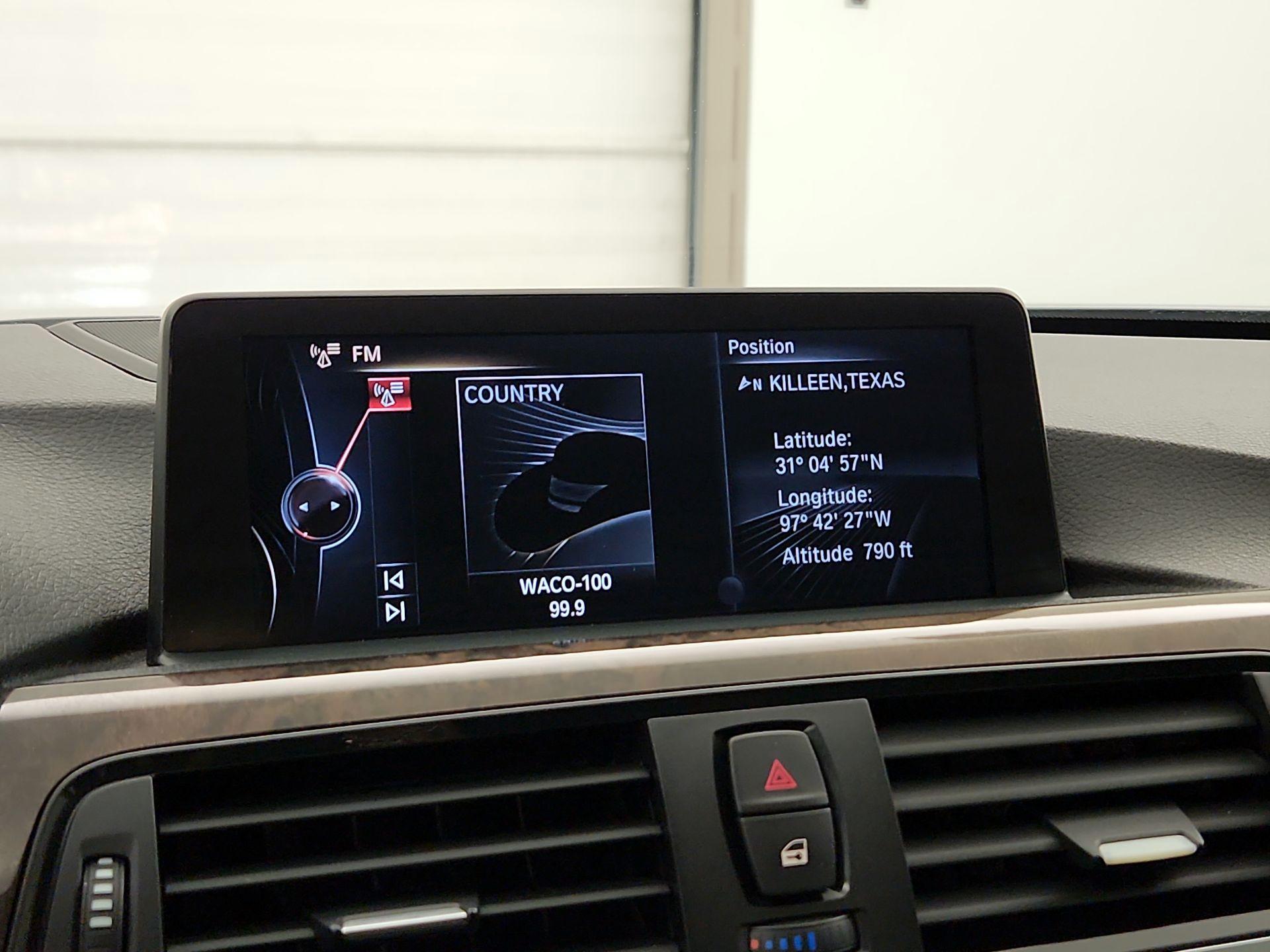 Thumbnail: 2015 BMW 3 Series - 16