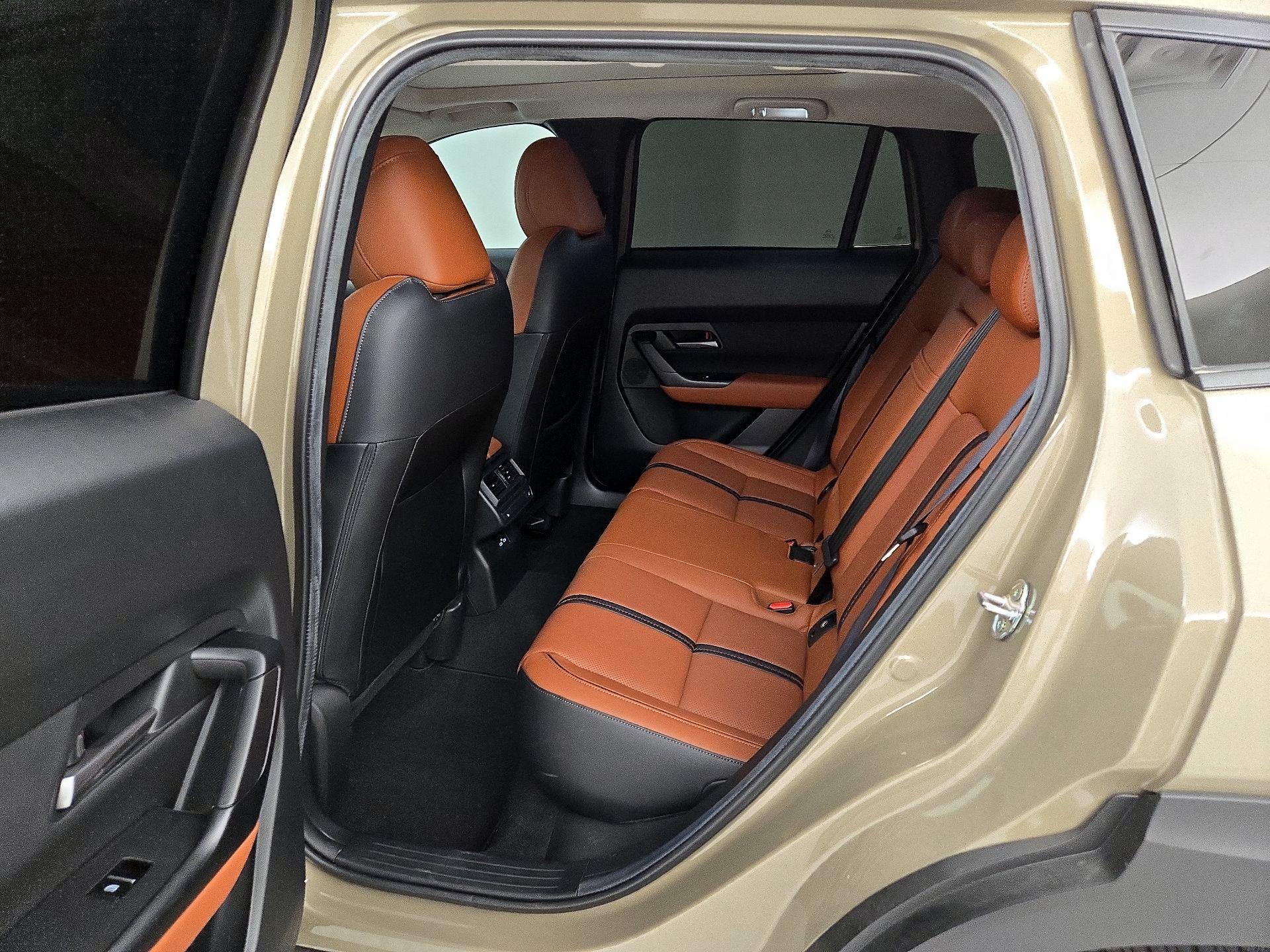 Thumbnail: 2025 Mazda CX-50 - 20