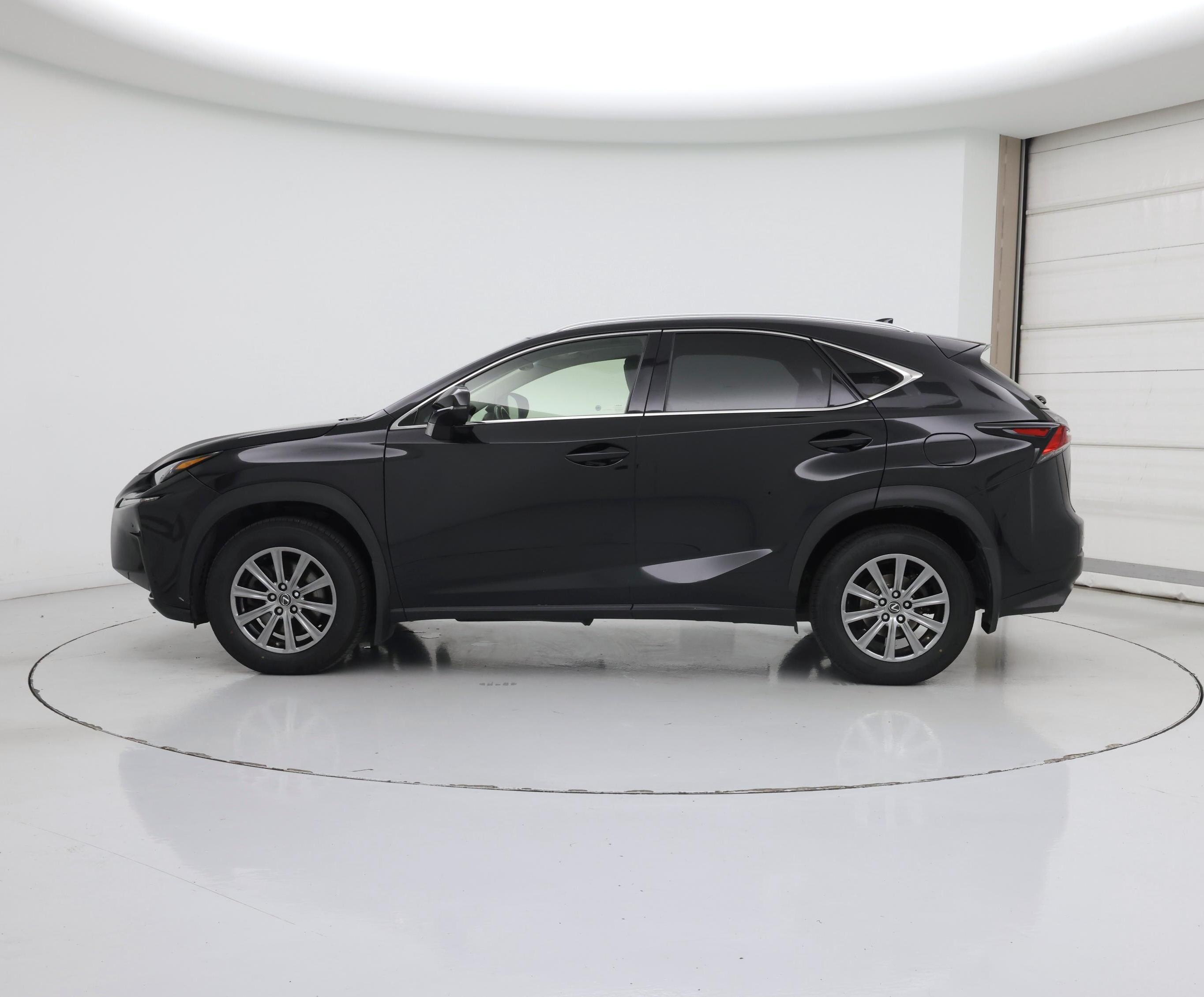 Thumbnail: 2019 Lexus NX - 3