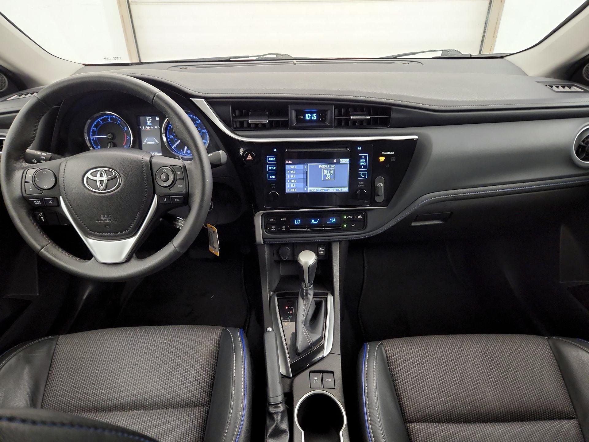 Thumbnail: 2017 Toyota Corolla - 9